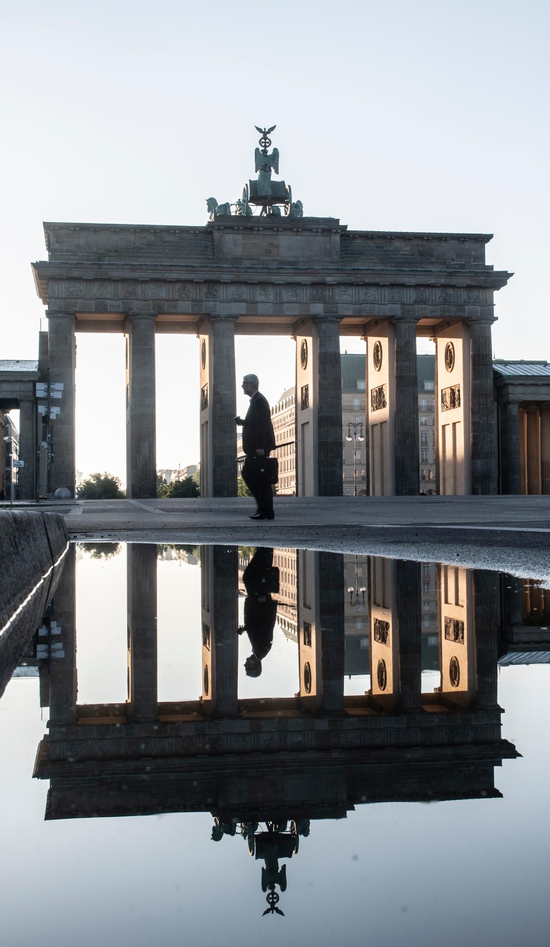 Nach Unwetter Lage In Berlin Hat Sich Entspannt Toter Im Westen