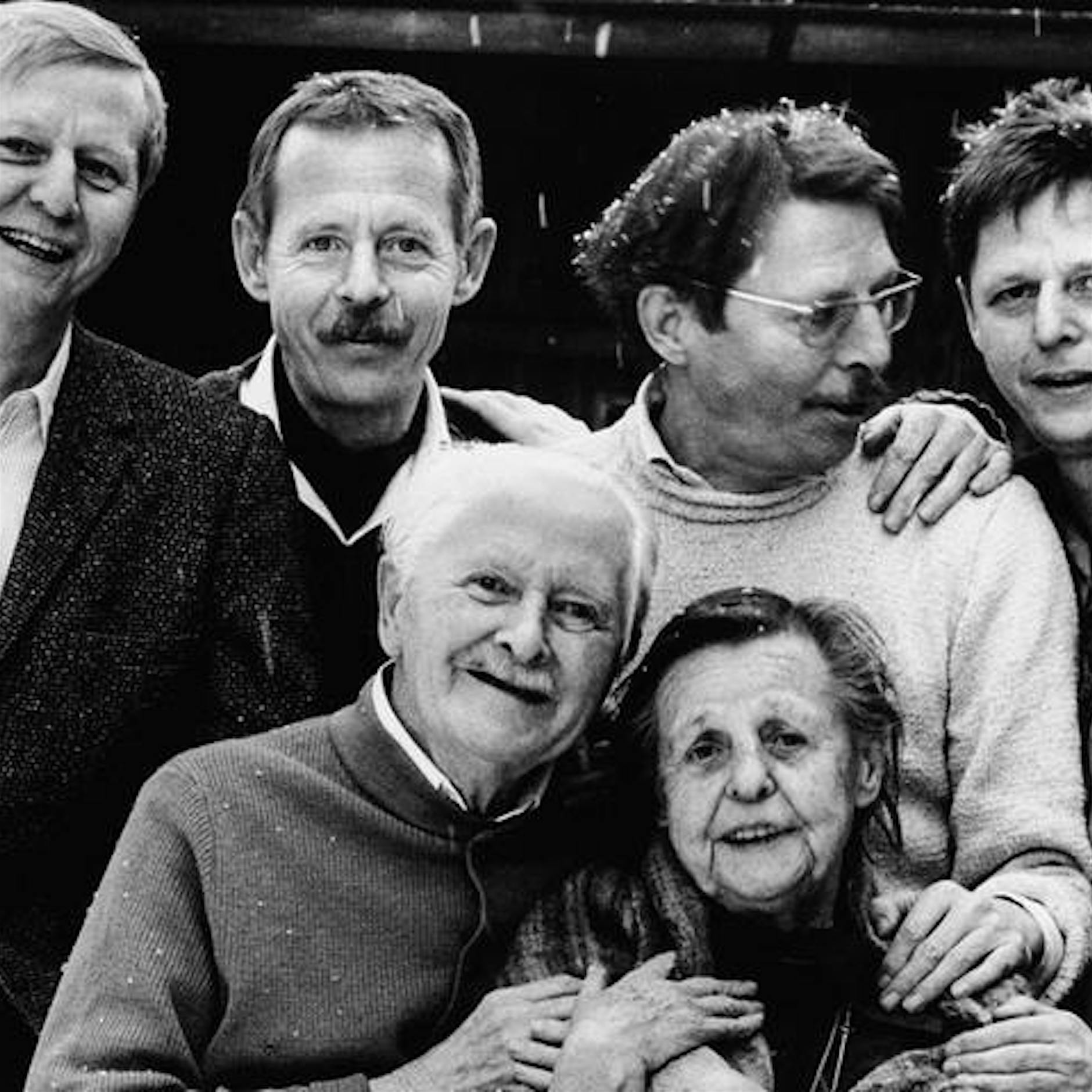 Image - Zum 90. Geburtstag von Hans Magnus Enzensberger: Kopf an. Happiness!