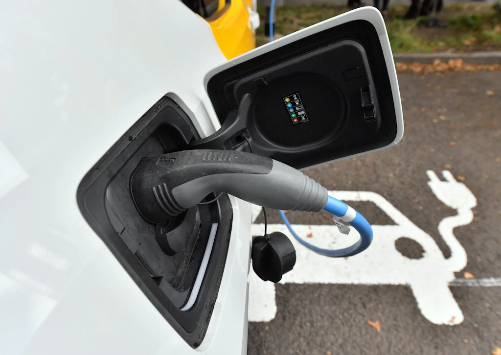 Der (Um-)Bruch: Autoindustrie hadert mit dem Wandel