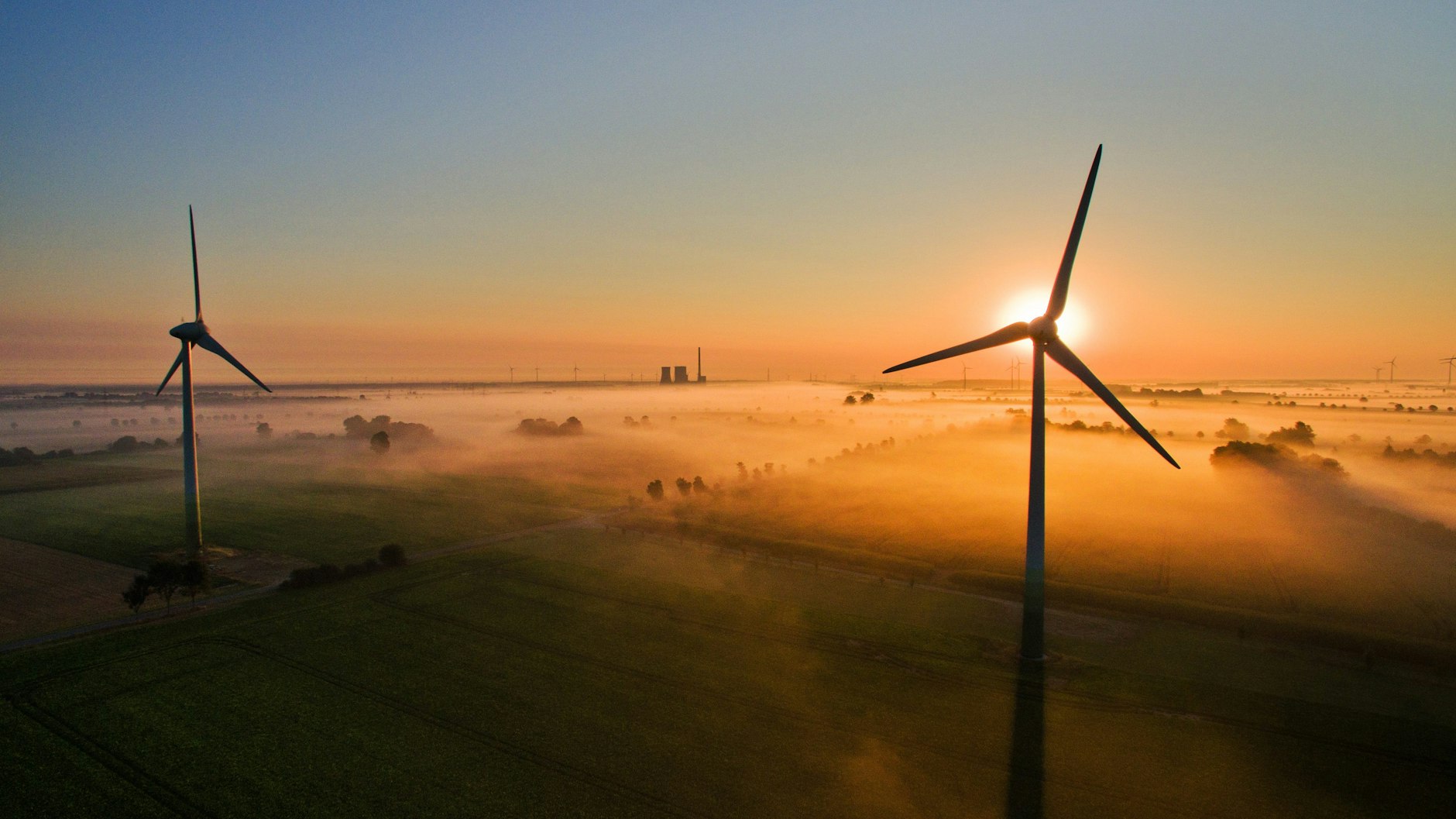 Windräder auf dem Land