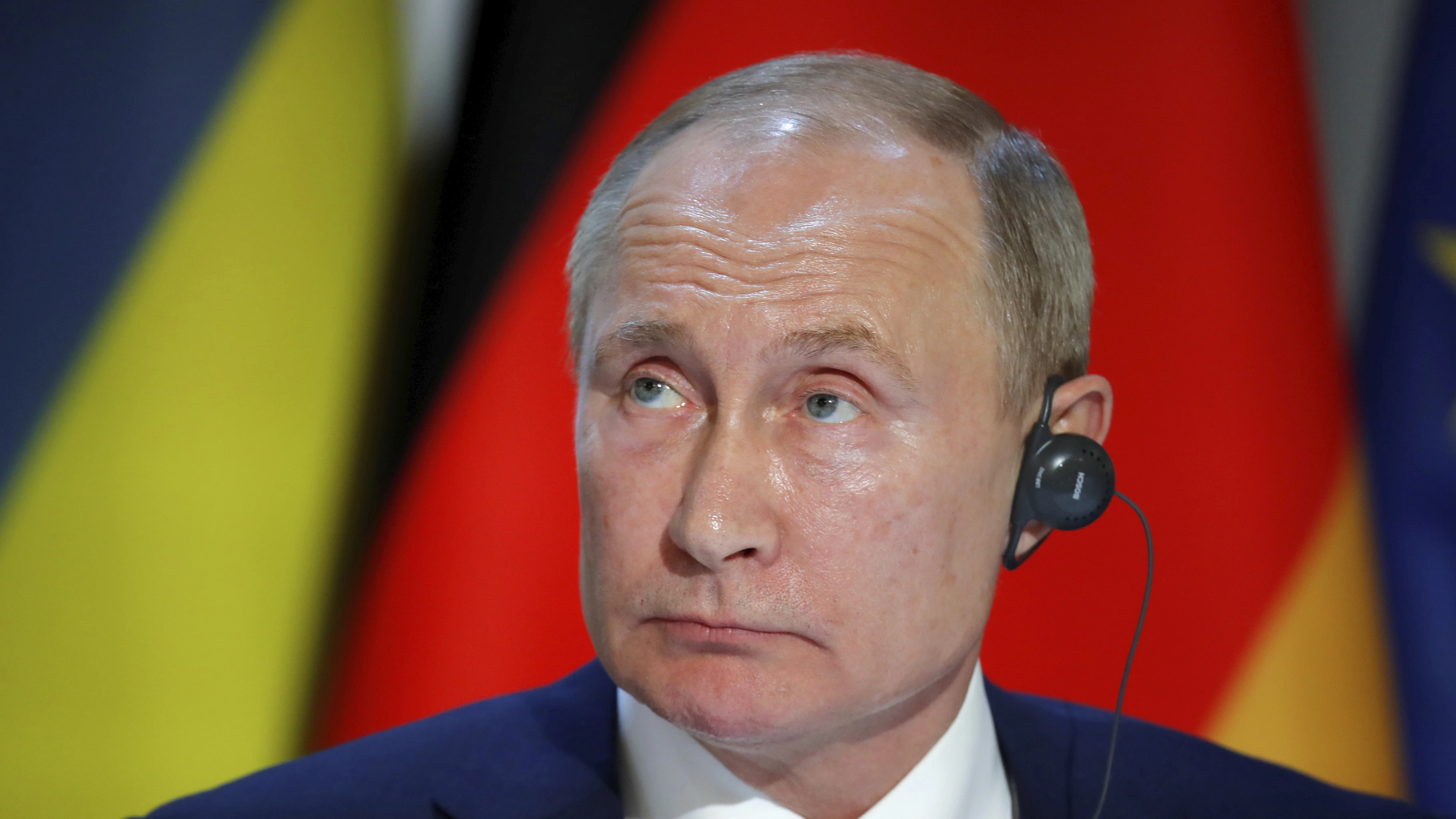 Wladimir Putin sprach am Rande des Ukraine-Gipfels mit Angela Merkel über die Ermittlungen.