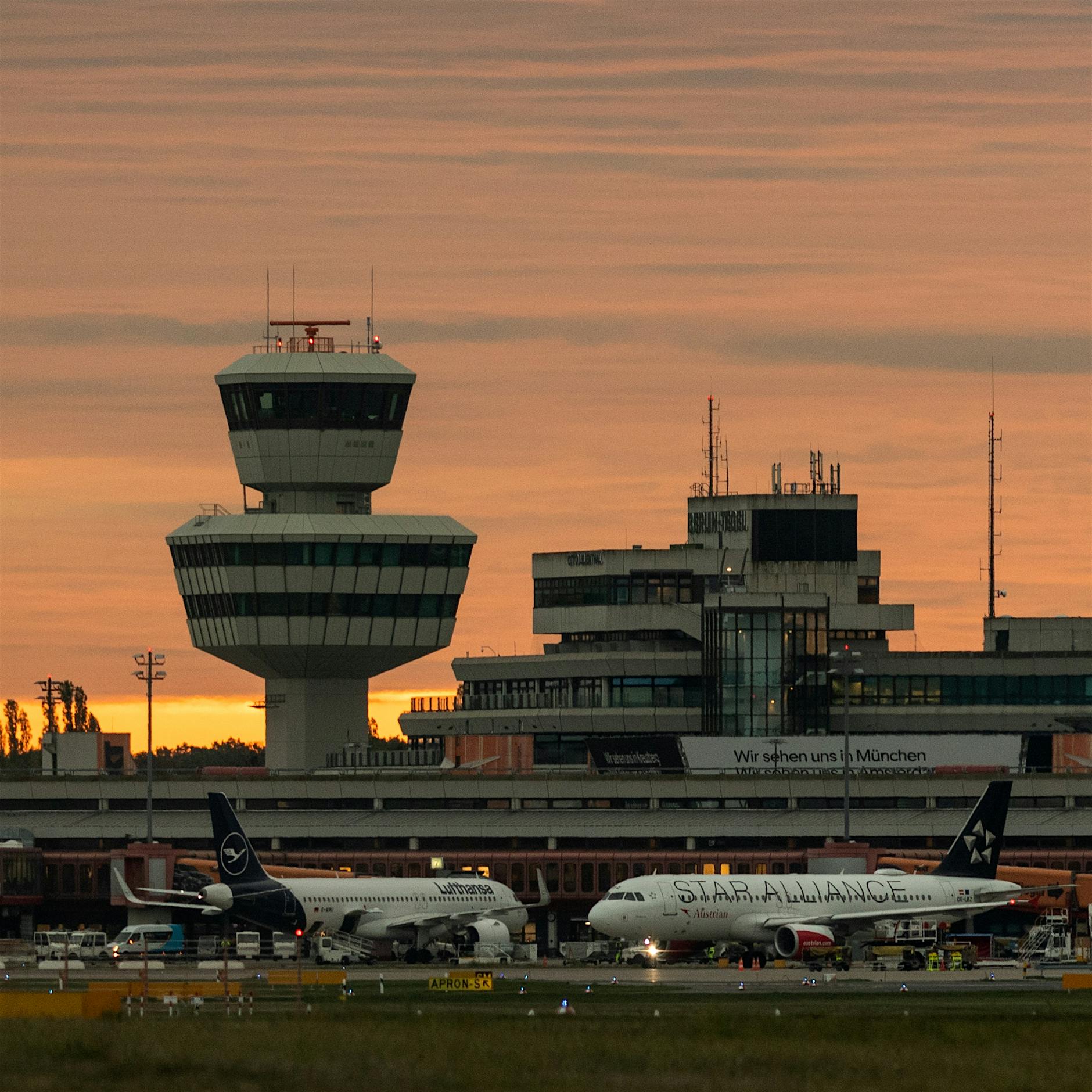 Zahl der Fluggäste an Berliner Flughäfen sinkt um 75 Prozent