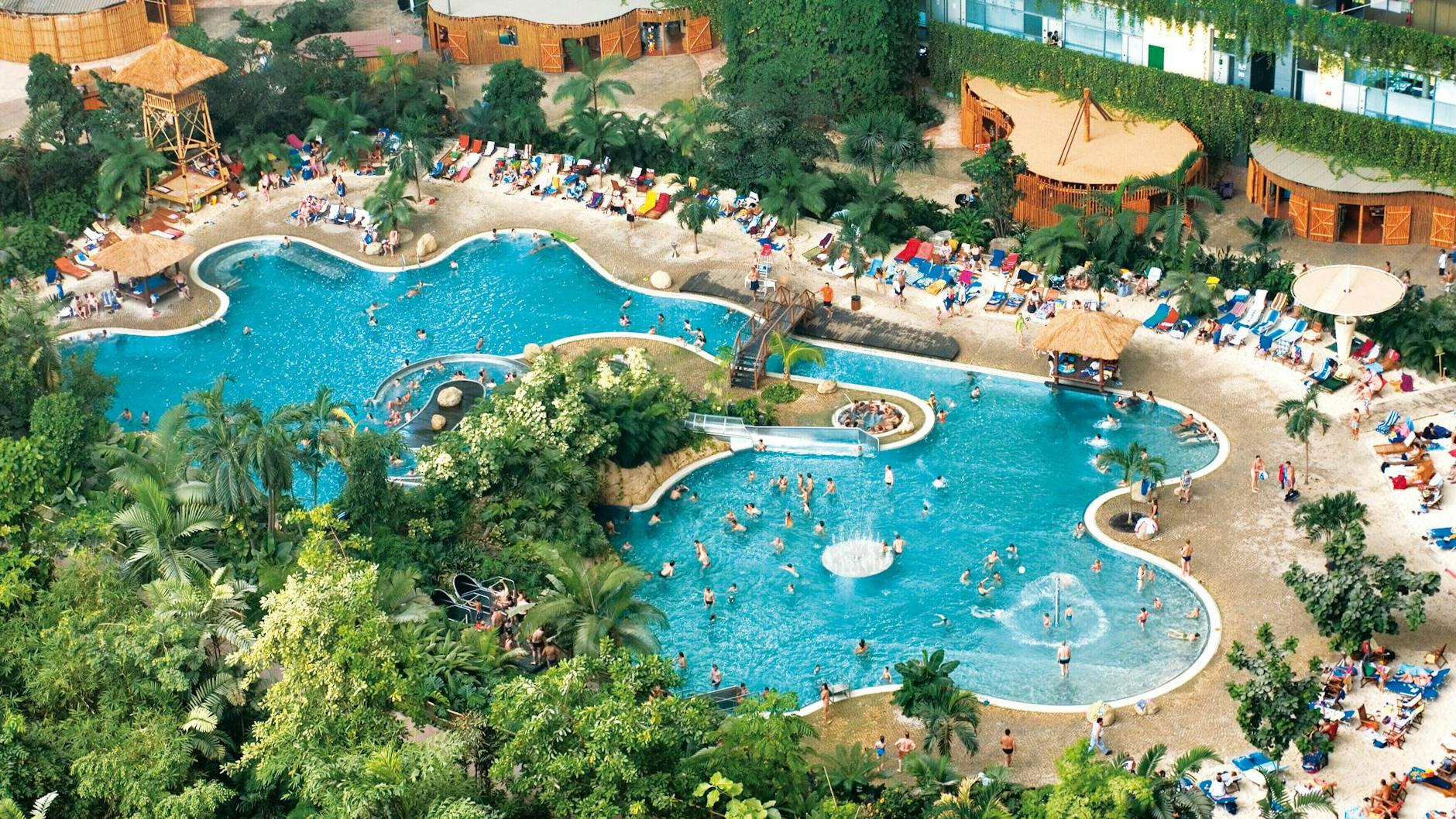 Innenansicht des Tropical Islands Resorts.