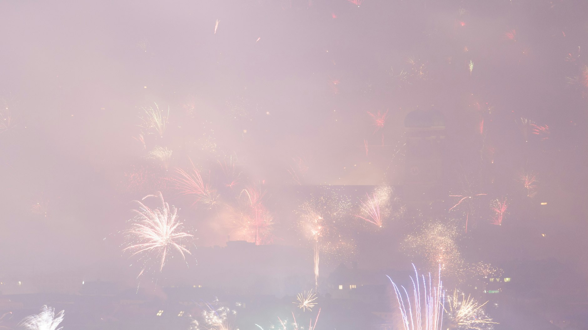 In der Silvesternacht werden wieder viele Knaller die Luft verschmutzen.