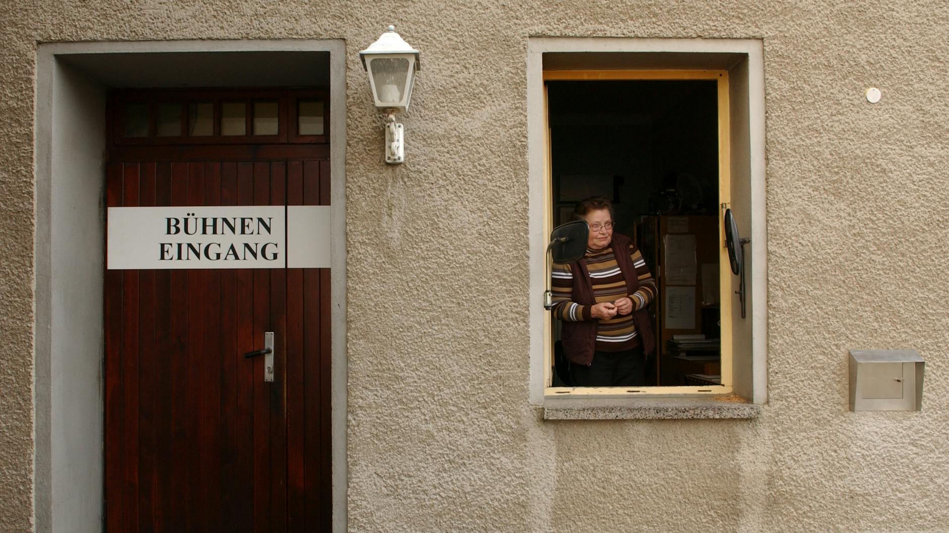 Wenn das nächste Engagement auf sich warten lässt, gibt es Unterstützung vom Arbeitsamt.