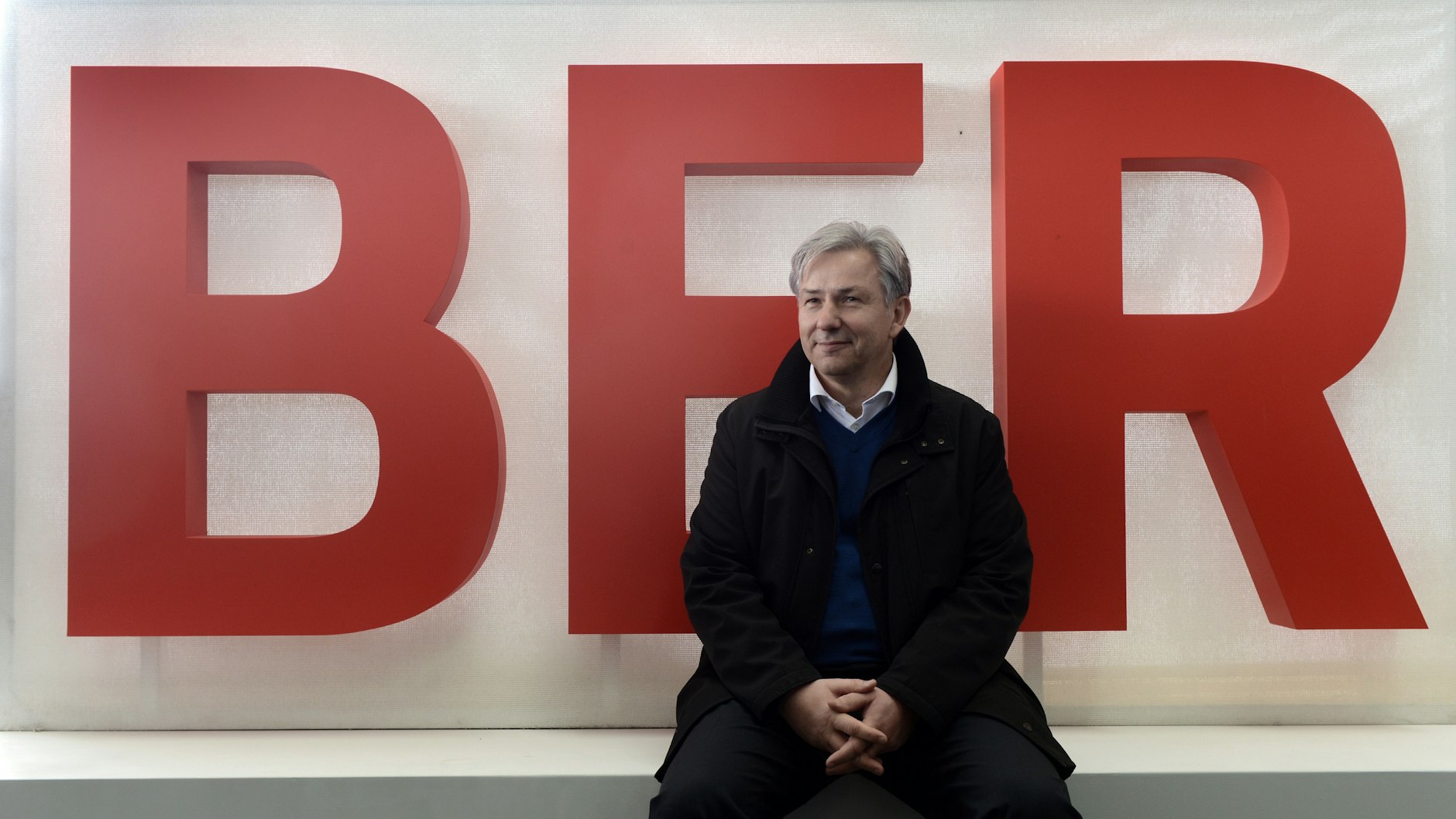 Klaus Wowereit musste 2012 miterklären, dass der BER noch nicht eröffnen würde.