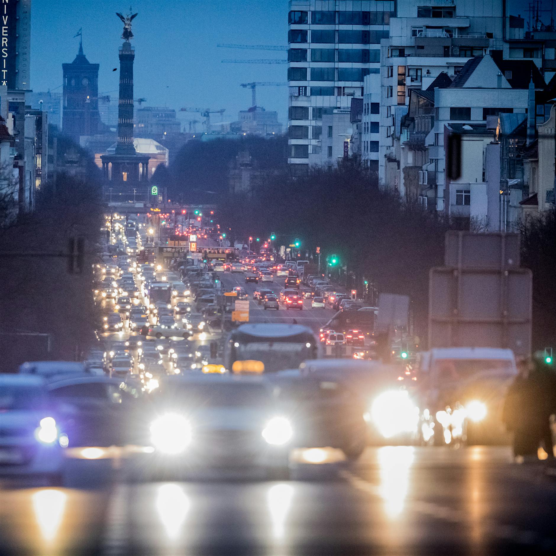 Zu wenig, zu spät - Aktivisten kritisieren Umweltsenatorin Regine Günther