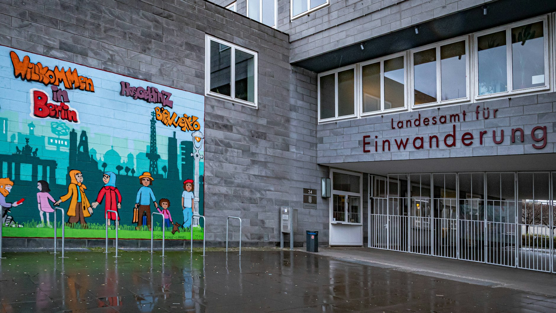 Seit neuestem: Landesamt für Einwanderung. 