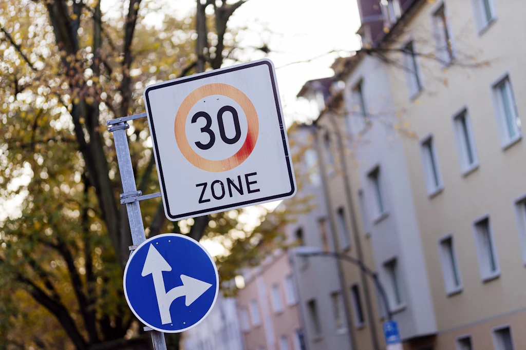 Der lange Weg zu Tempo 30 auf allen Straßen in der Stadt