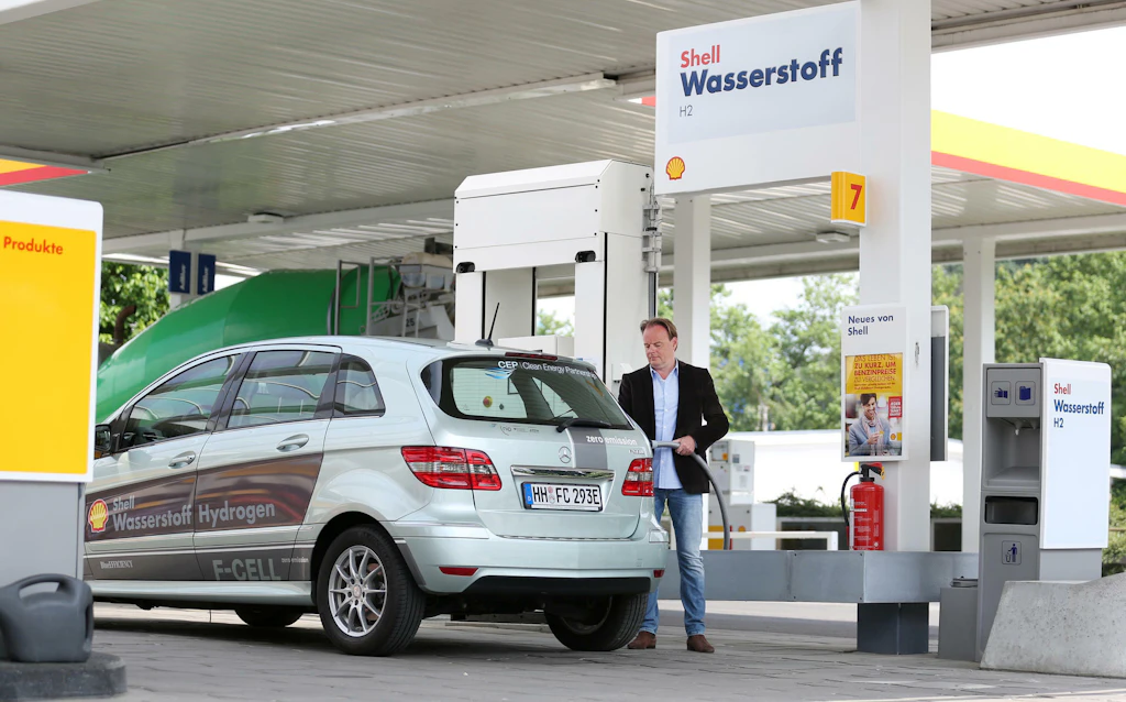 Ab 2030 helfen Wasserstoff und ein ganz privater E-Roller