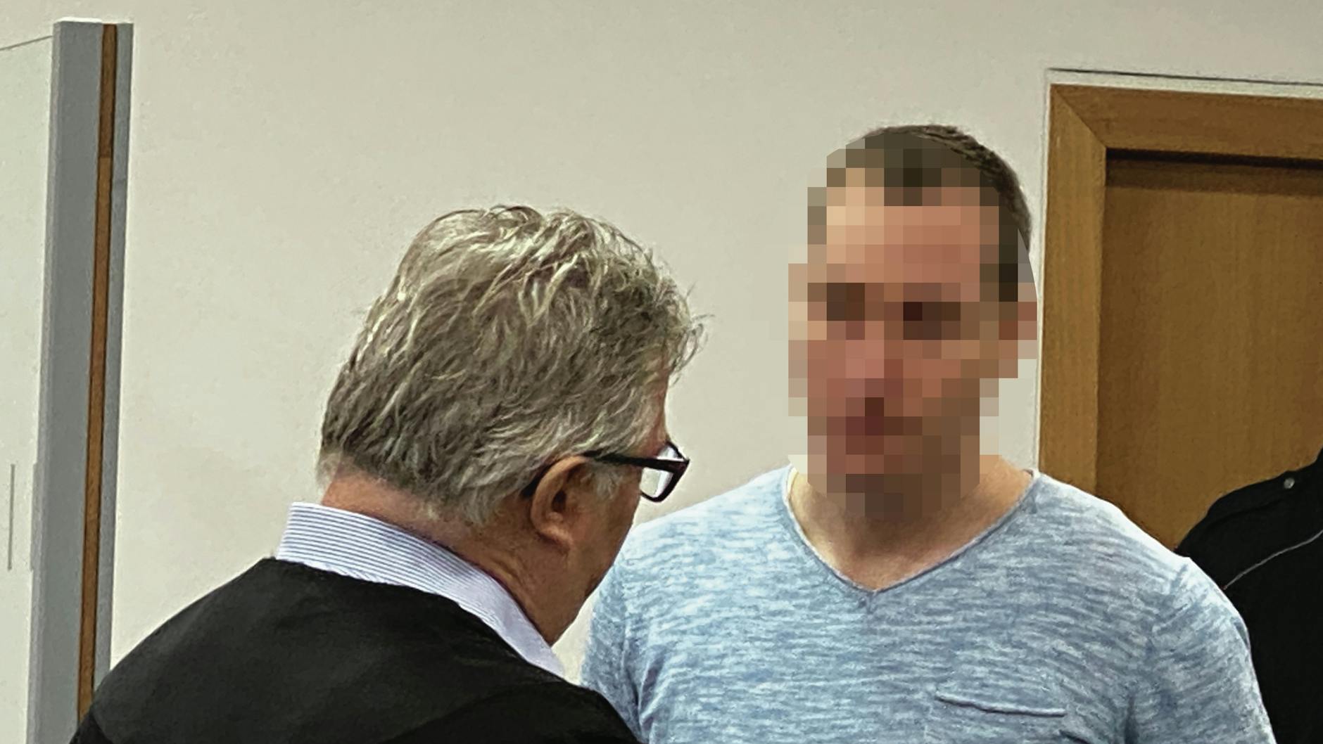 Marco F., Industriemechaniker und Wasserballer, bezeichnet sich als absoluten Familienmenschen. An die Tat in der Nacht zum 10. April 2019 und die 50 Messerstiche erinnert er sich nicht mehr, sagt er.