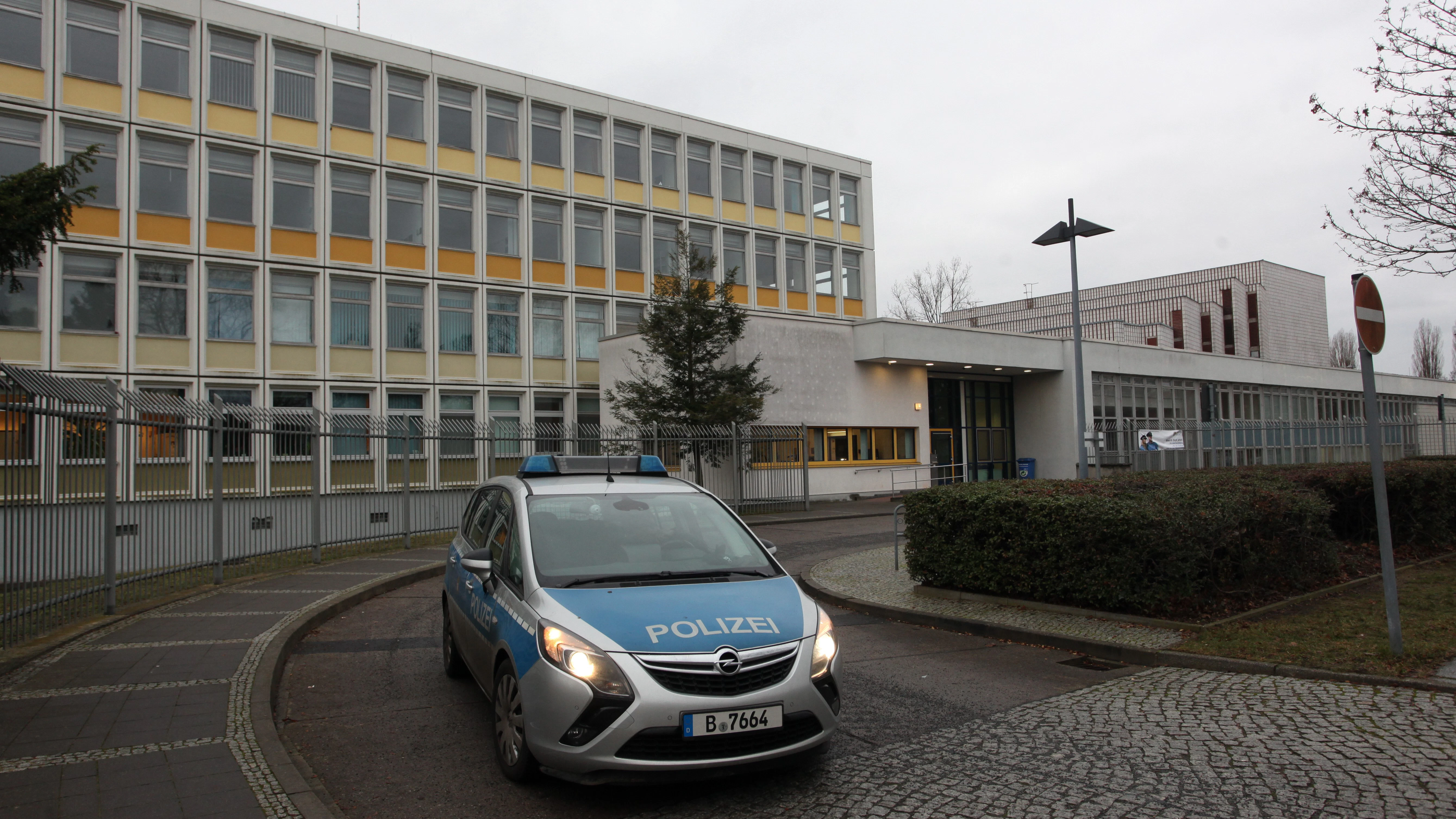 Im Polizeiabschnitt 62 in Berlin-Biesdorf ging erst die Heizung kaputt. Dann fiel der Strom aus.