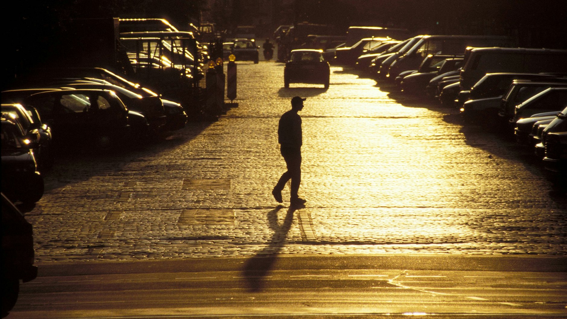 In Berlin kosten Anwohner-Parkzonen jährlich 10,20 Euro.