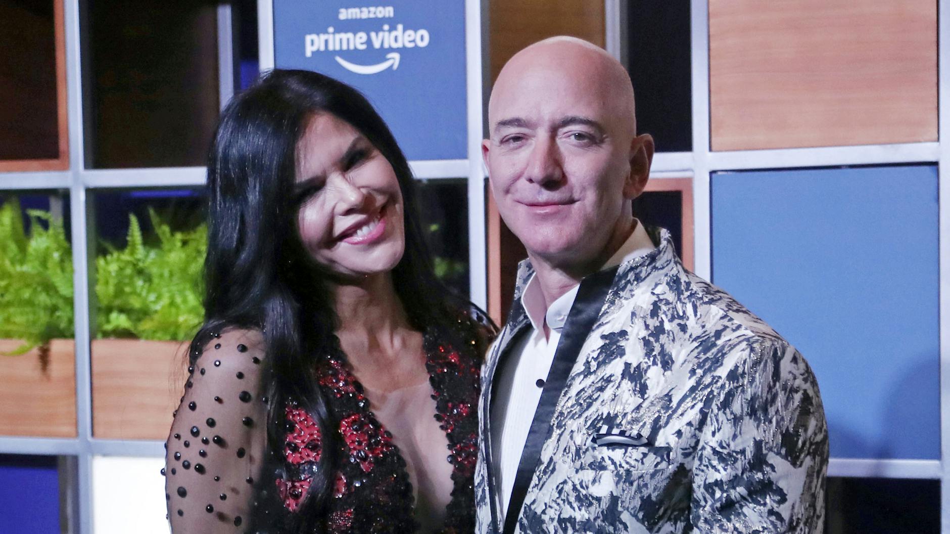 Jeff Bezos mit seiner aktuellen Freundin Lauren Sanchez.