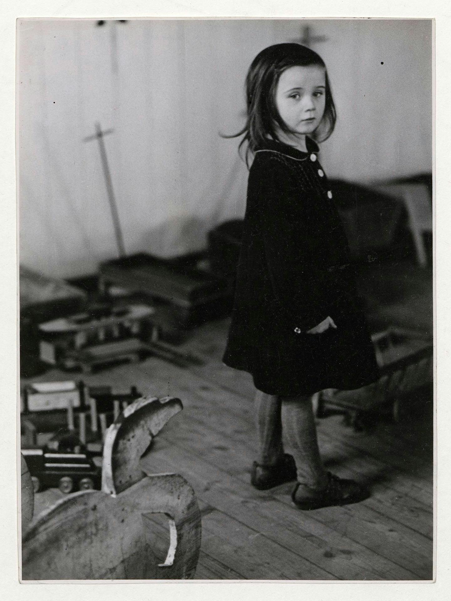 o.T. aus der Reportage „The Lost Child“, 1951, Sprengel-M.