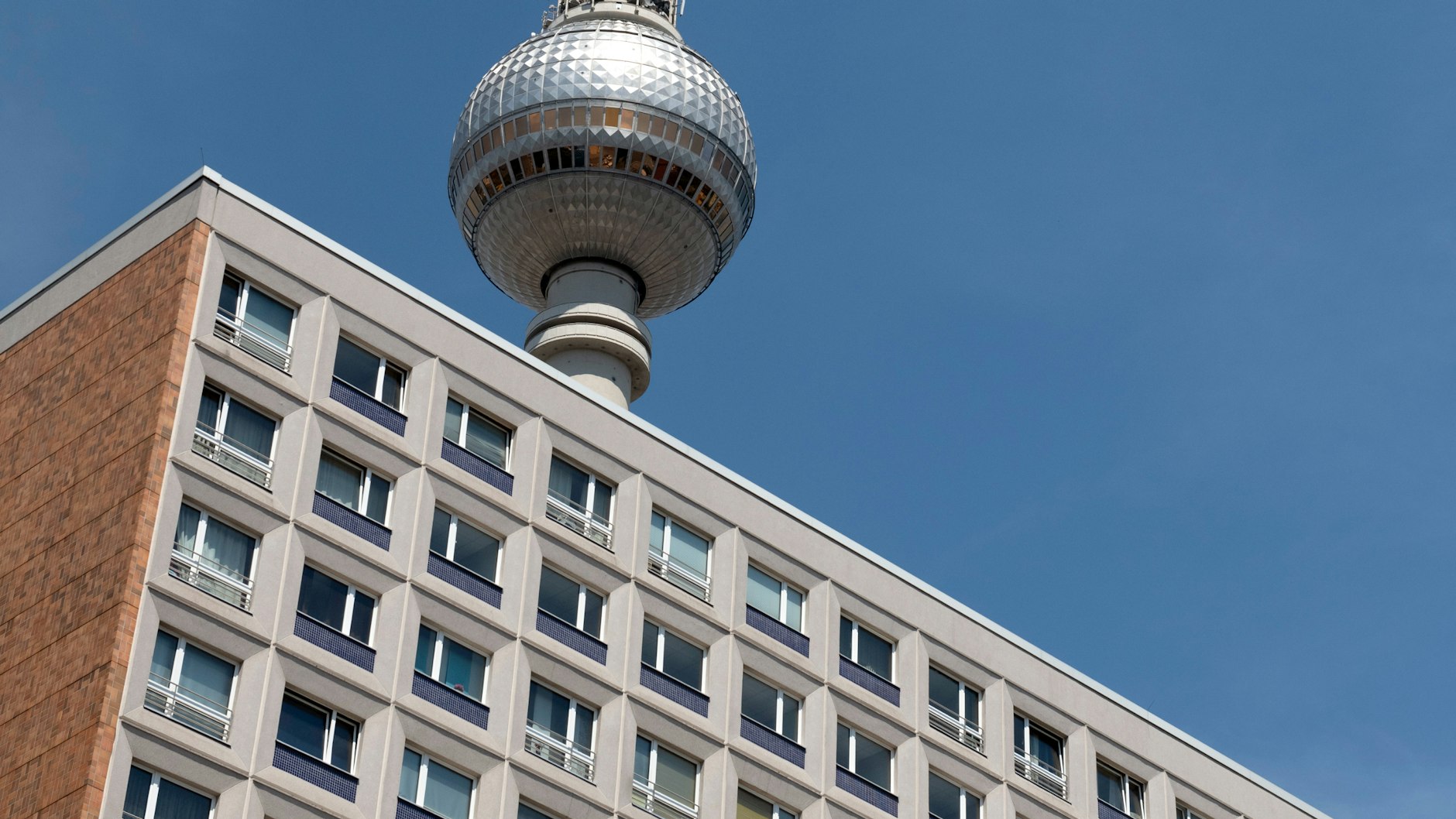 Der Mietendeckel tritt an diesem Sonntag in Kraft.