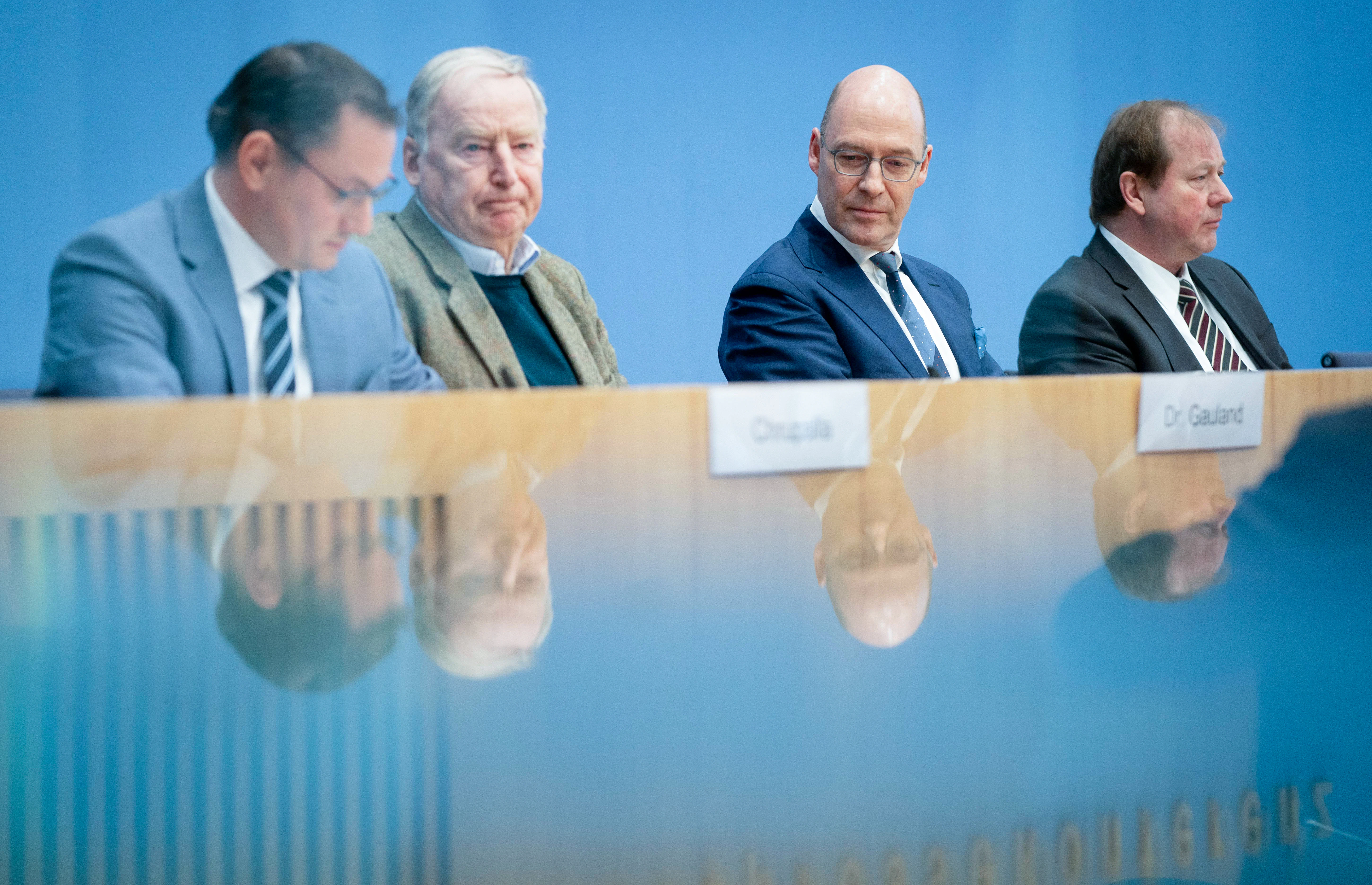 Selbstkritik von der AfD und neue Vorwürfe