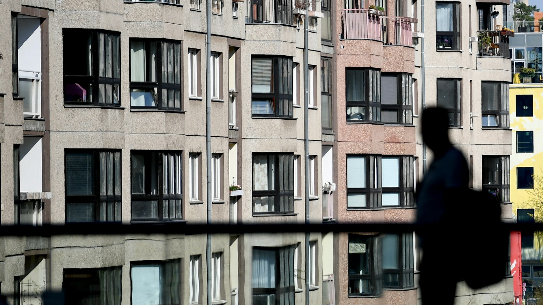 Seit Sonntag gilt in Berlin der Mietendeckel.