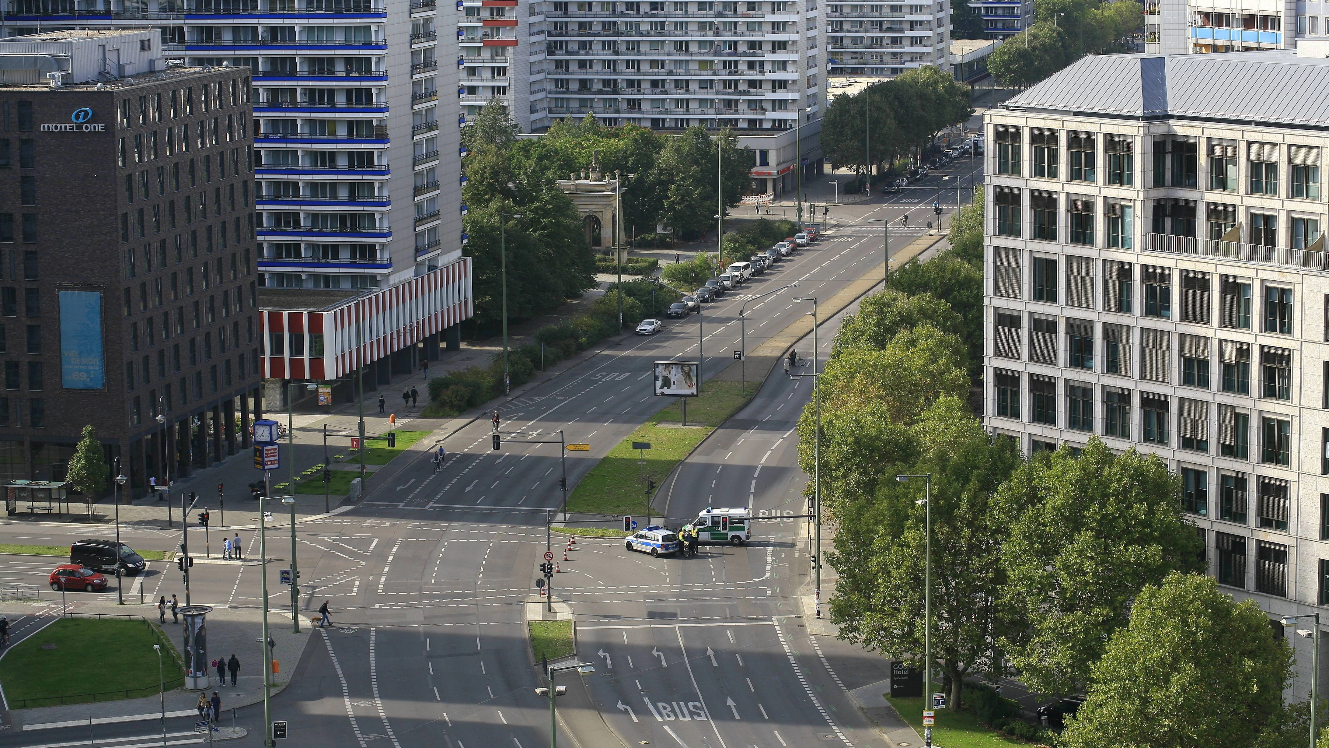 So sieht die Leipziger Straße heute aus. Vorn der Spittelmarkt.