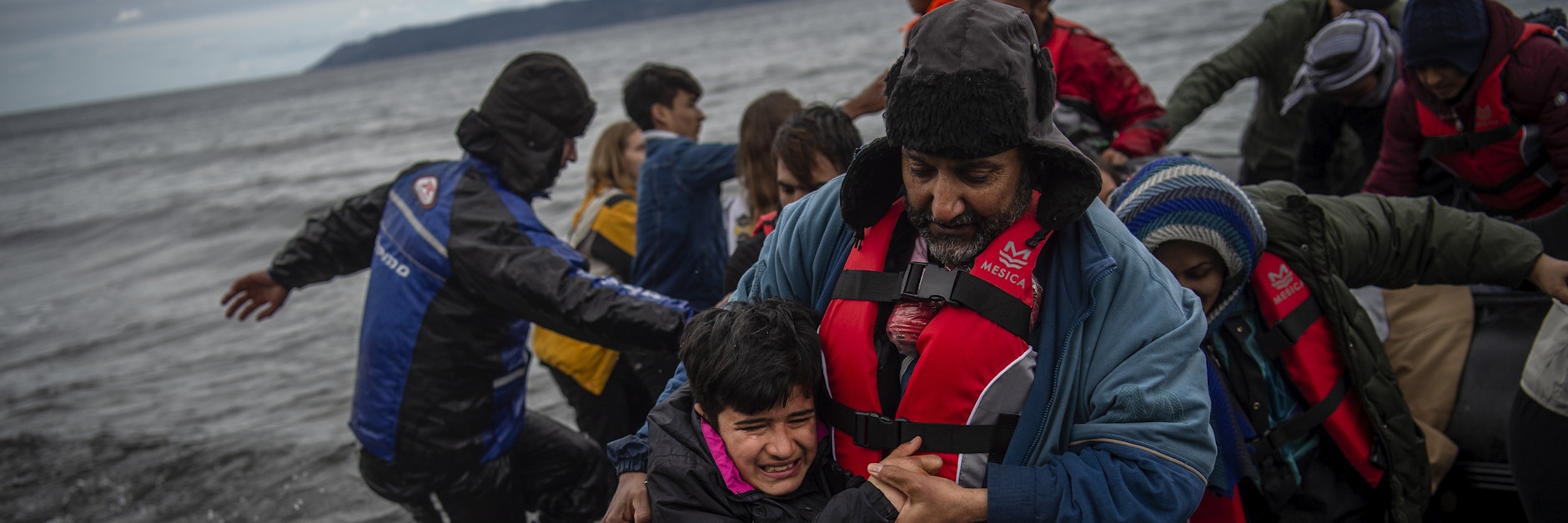 54 afghanische Flüchtlinge sind am Freitag auf Lesbos  angekommen,  nachdem sie die Türkei mit einem Schlauchboot &nbsp;verlassen hatten.