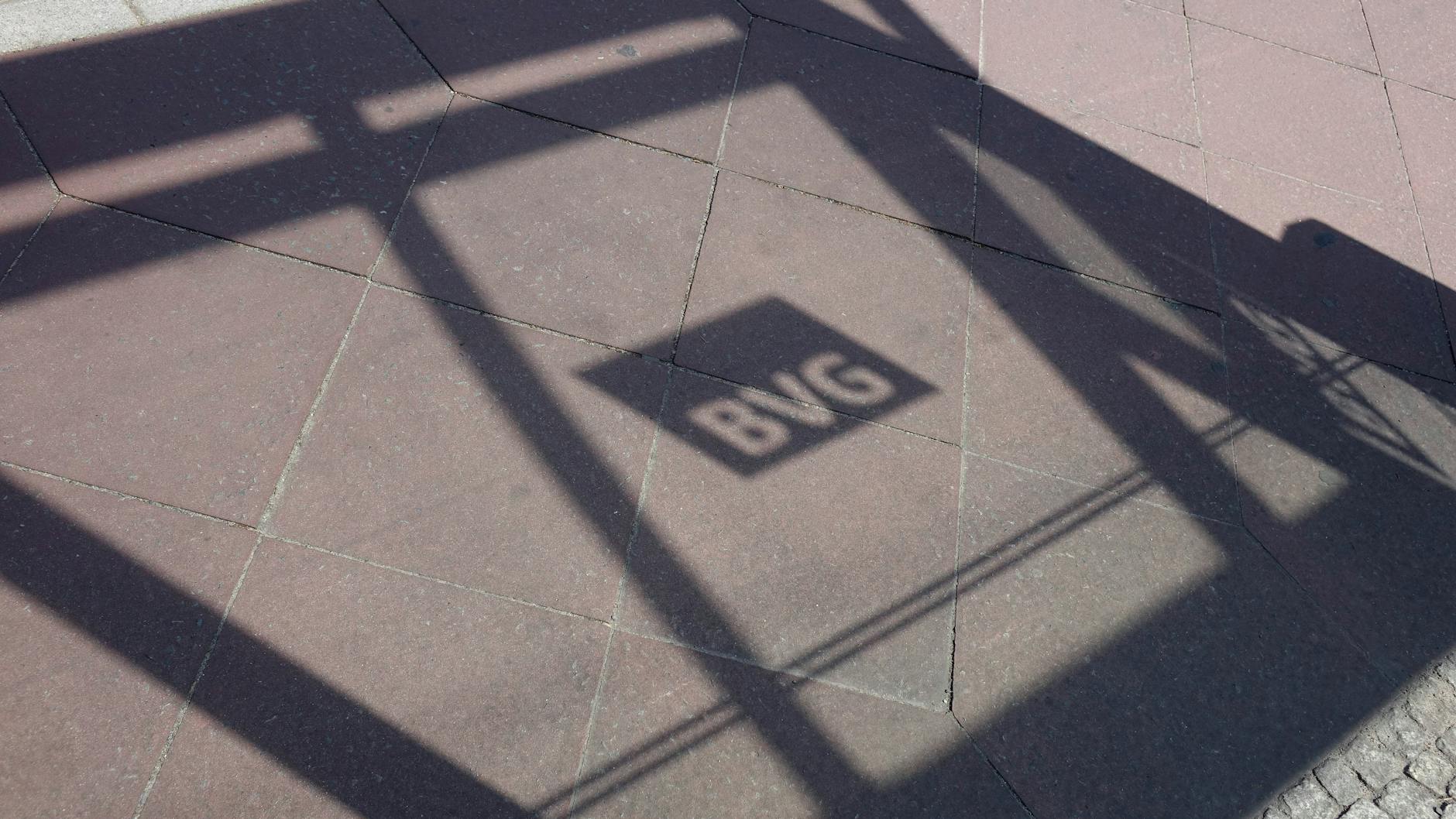 Angesichts der Ausbreitung des Coronavirus schließt Verkehrssenatorin Regine Günther Reduzierungen im Berliner Nahverkehr nicht mehr aus.