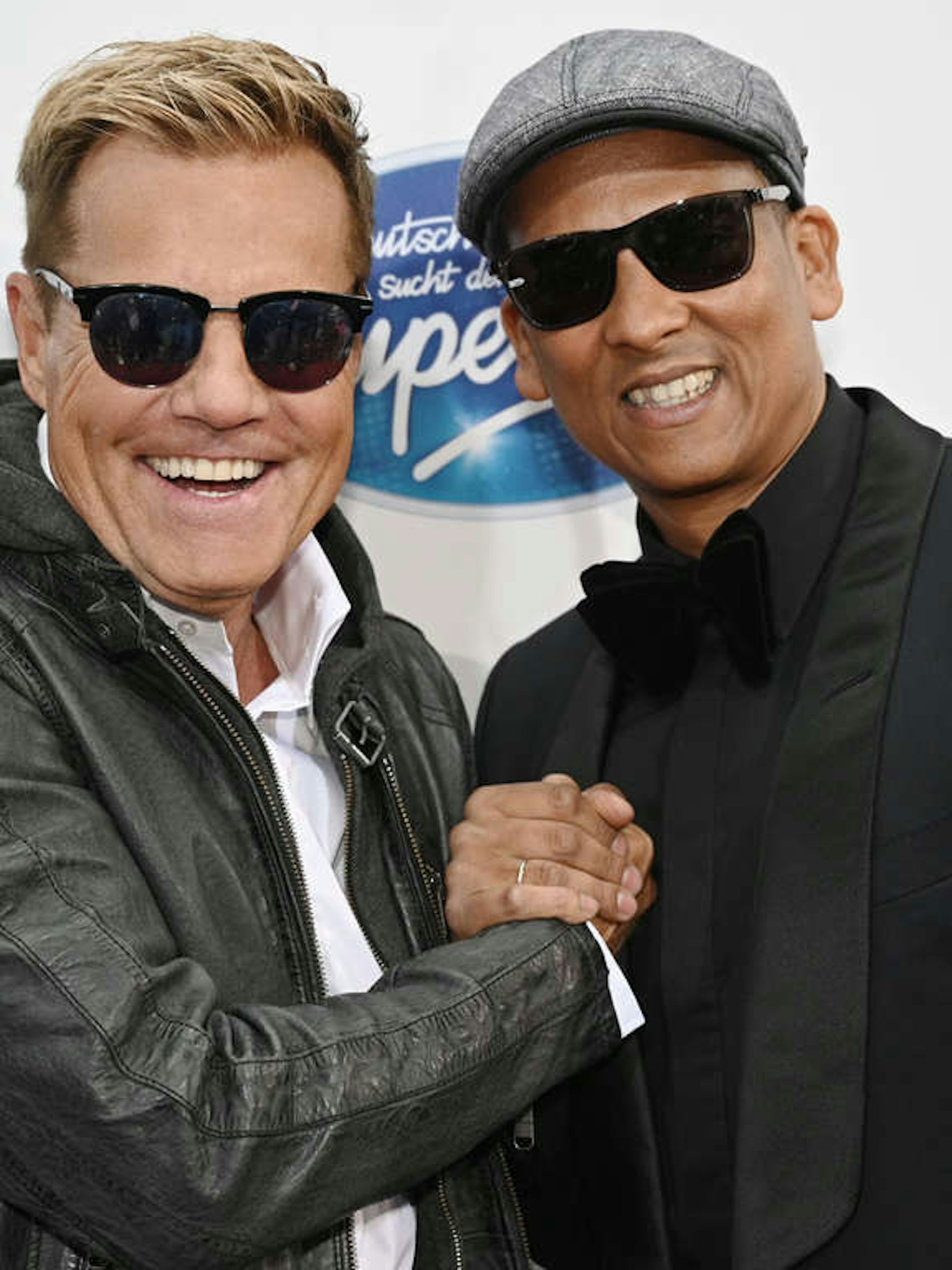 Da war noch alles in Ordnung! Noch vor kurzem schienen Dieter Bohlen (66, links) und Xavier Naidoo (47) ein Herz und eine Seele zu sein. Aber dann veröffentlichte Naidoo rassitische Thesen, die man einfach nicht dulden kann.