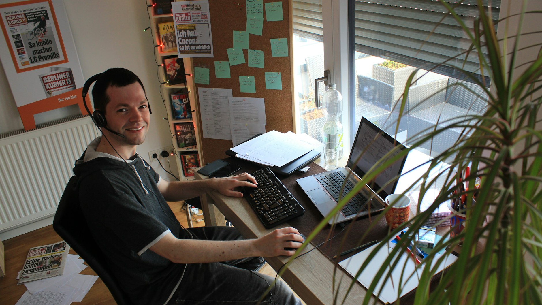 Büro mit Aussicht: KURIER-Reporter Florian Thalmann hat von seinem Schreibtisch aus seinen Karlshorster Kiez im Blick – jetzt mehr als sonst.