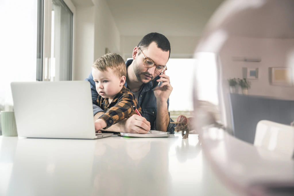 „Ich bin ins Klo gefallen!“: Wie sich Homeoffice mit Kindern anfühlt