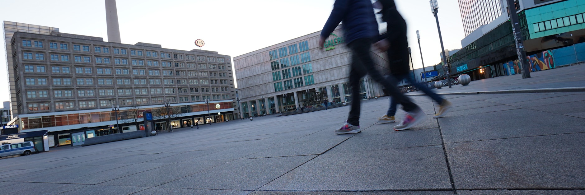 Sport und Bewegung an der frischen Luft ist in Berlin nur noch „allein, mit Haushaltsangehörigen oder einer anderen Person“ erlaubt. 
