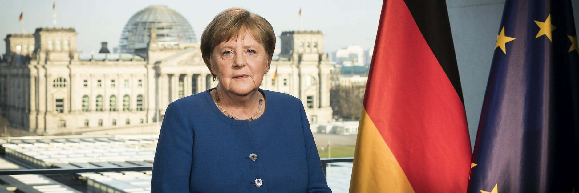 Bundeskanzlerin Angela Merkel arbeitet von zu Hause. 