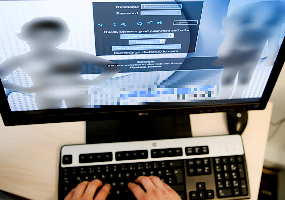 Ein Großteil der Arbeit der Kinderporno-Fahnder  findet in den Weiten des Internets statt.