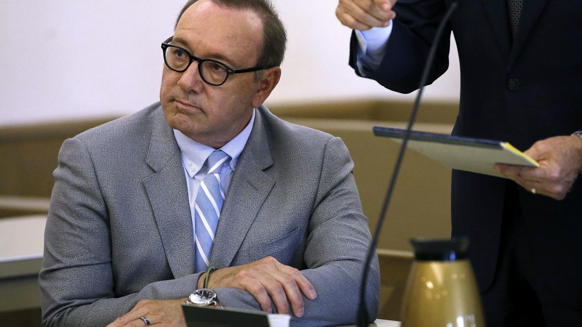 Schauspieler Kevin Spacey am 3.6.2019 bei einer Vorverhandlung in einem Gerichtssaal in Nantucket, USA.