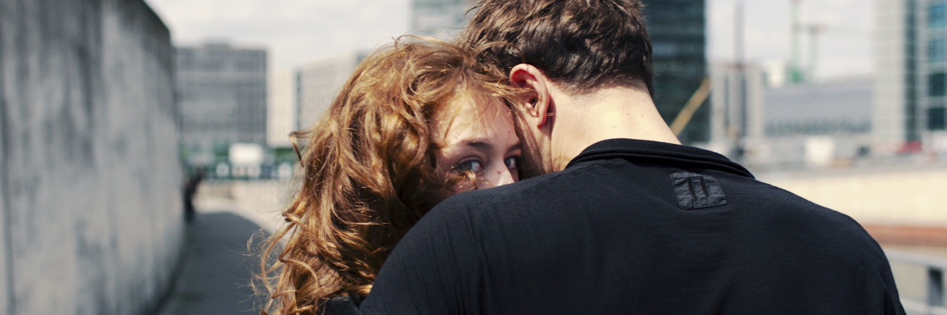 Szene aus „Undine“: Paula Beer mit  Filmpartner Franz  Rogowski. Sie über ihn: Er ist wunderbar.