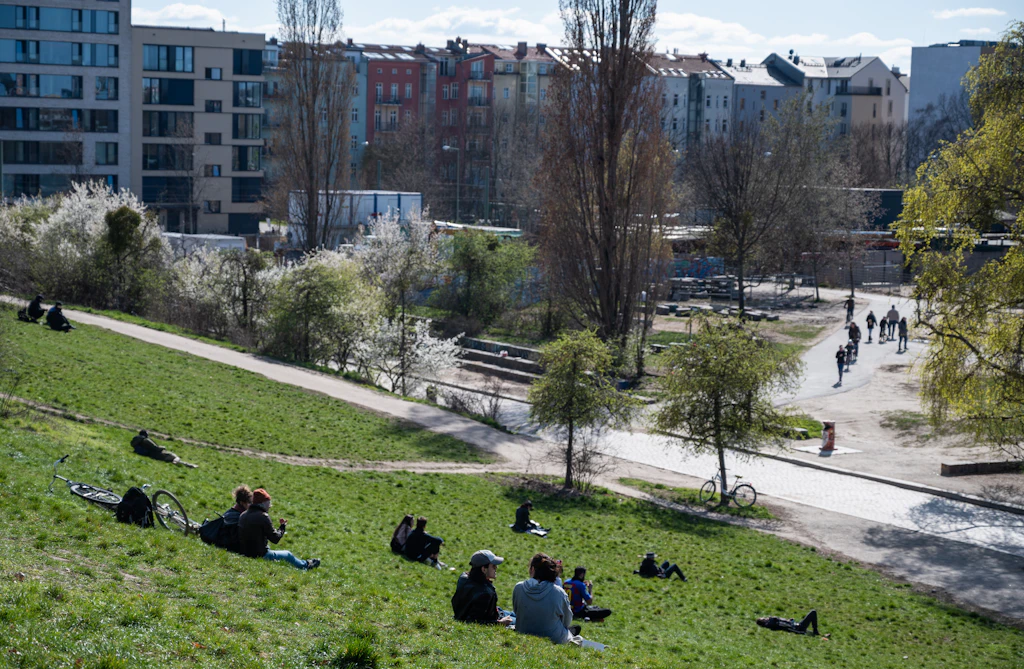 Polizisten fordern Sperrung von Parks und Plätzen in Berlin