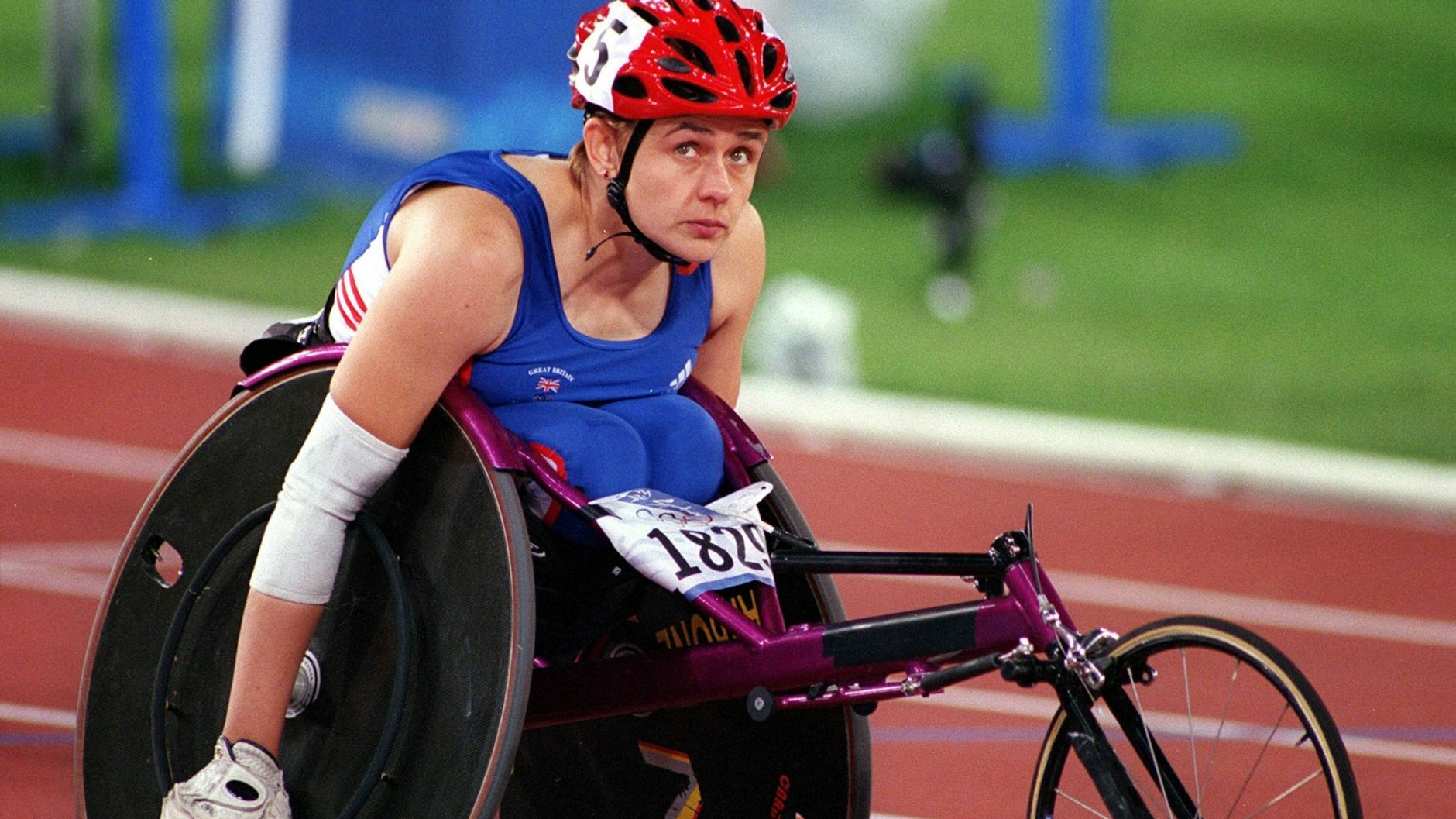 Carys Davina Grey-Thompson gewann bei den Paralympischen Spielen 2000 in Sydney vier Goldmedaillen.