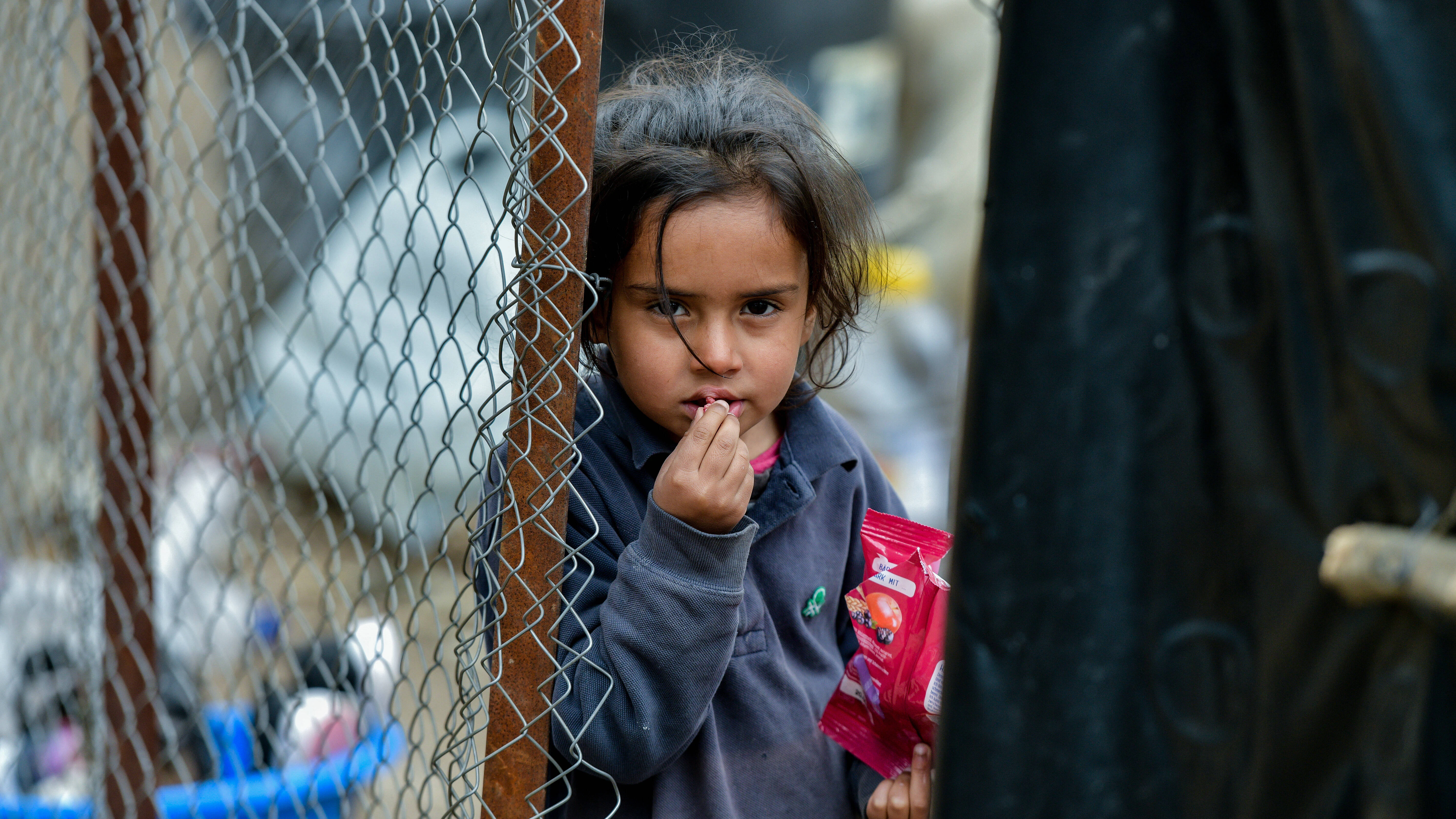 Ein Kind im Flüchtlingslager Moria auf der griechischen Insel Lesbos.&nbsp;