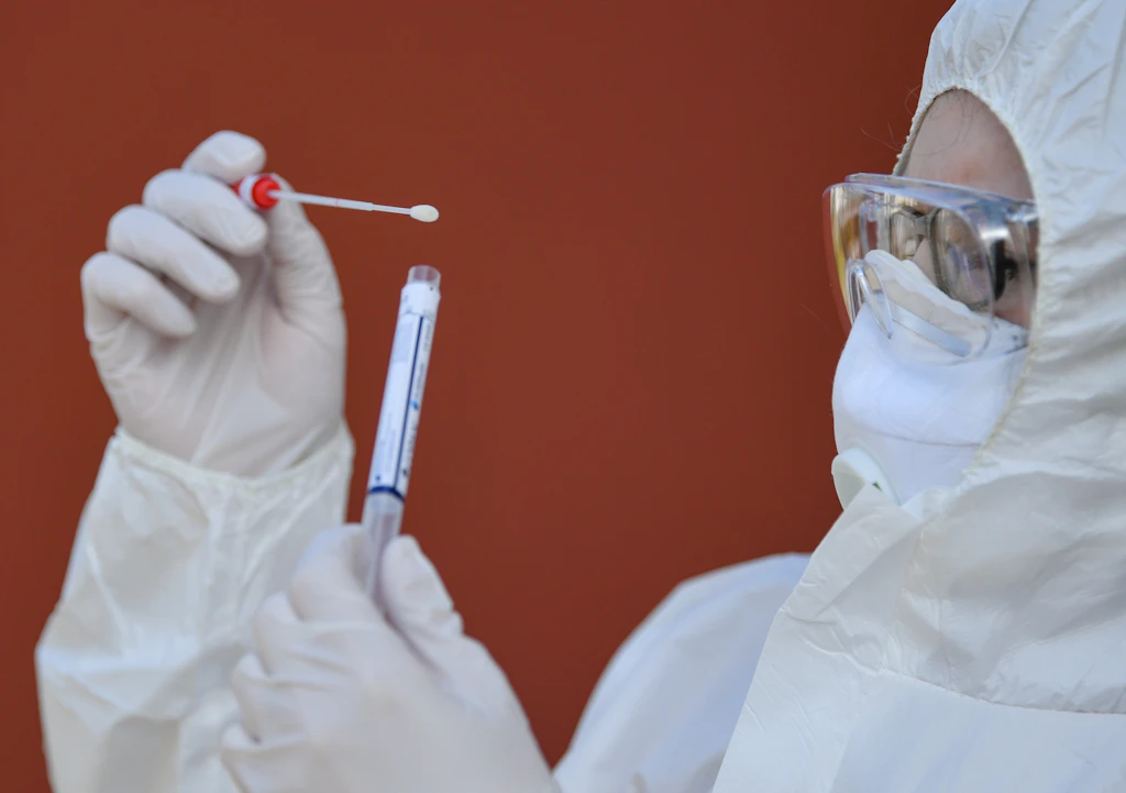 Covid-19-Infektionen: Die Kurve wird flacher
