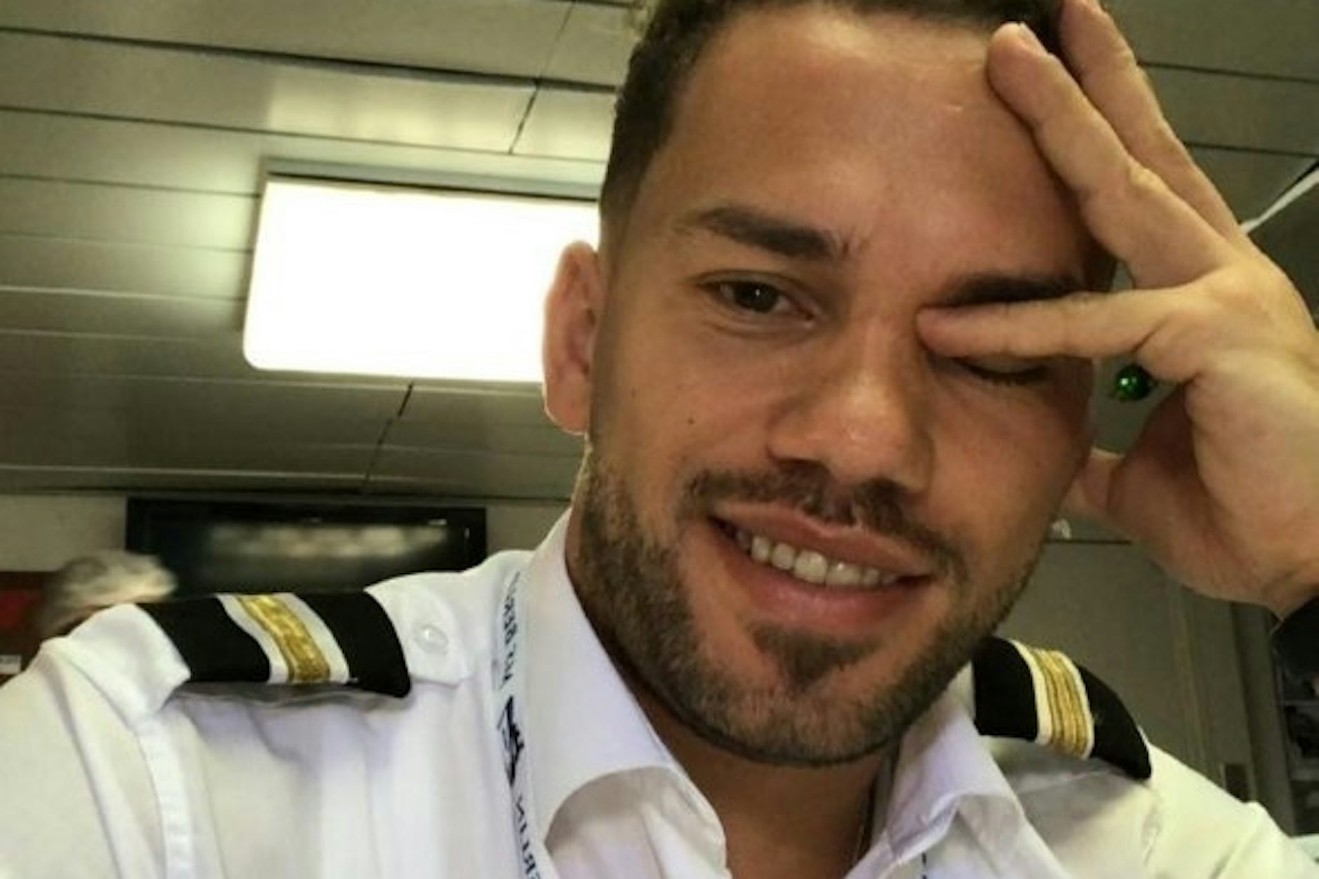 Gästebtreuer Rico R. aus Lichtenberg sitzt seit 41 Tagen auf der MS-Berlin fest und kann nicht von Bord gehen.