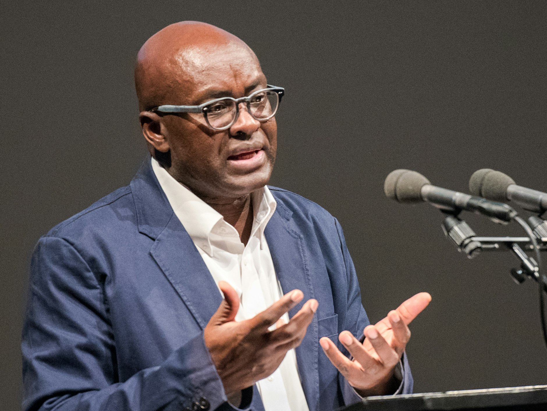 Achille Mbembe.