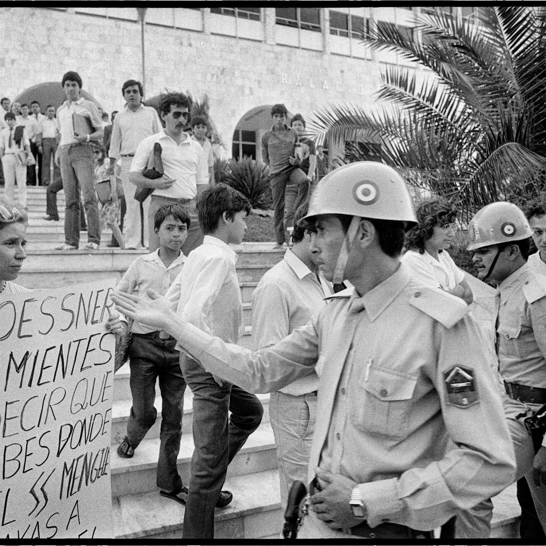 Image - Als die Jagd auf die NS-Verbrecher begann