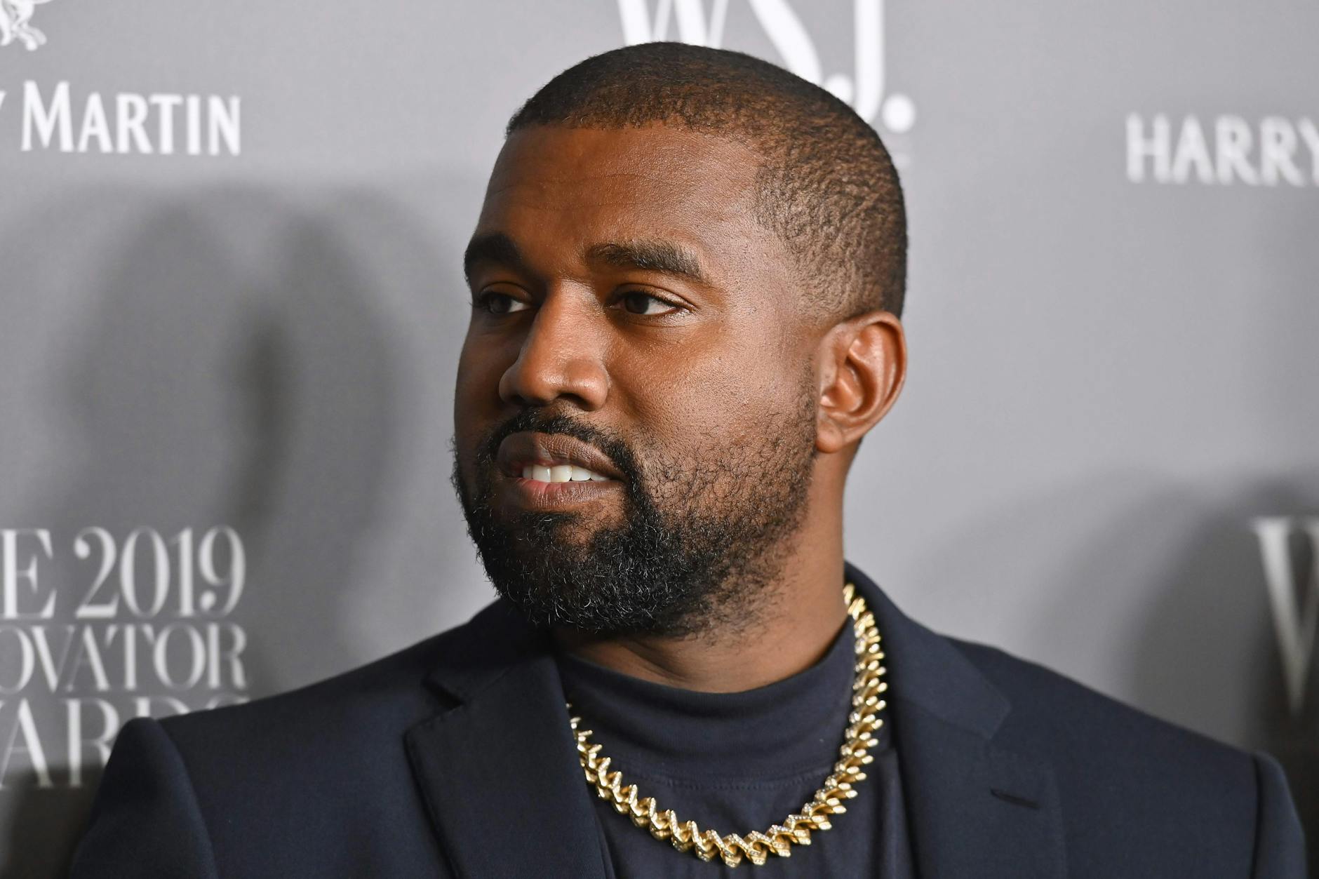 „Forbes“ schätzt das Vermögen des Rappers auf rund 1,3 Milliarden Dollar - viel zu wenig, meint Kanye West.
