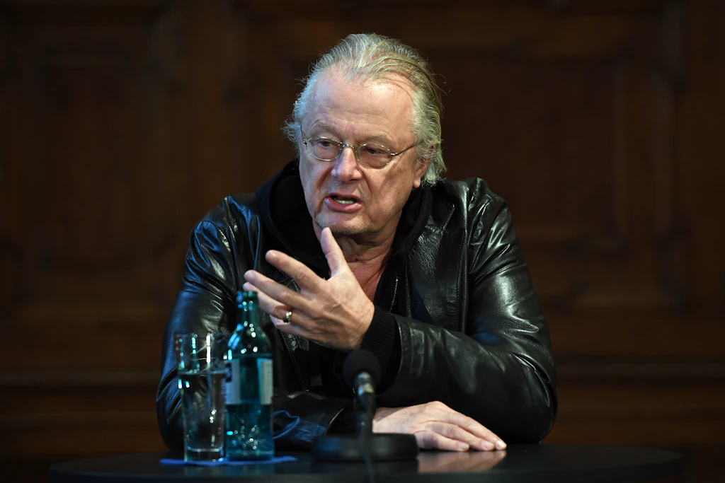 Frank Castorf:„Ich wünsche mir einen republikanischen Widerstand“