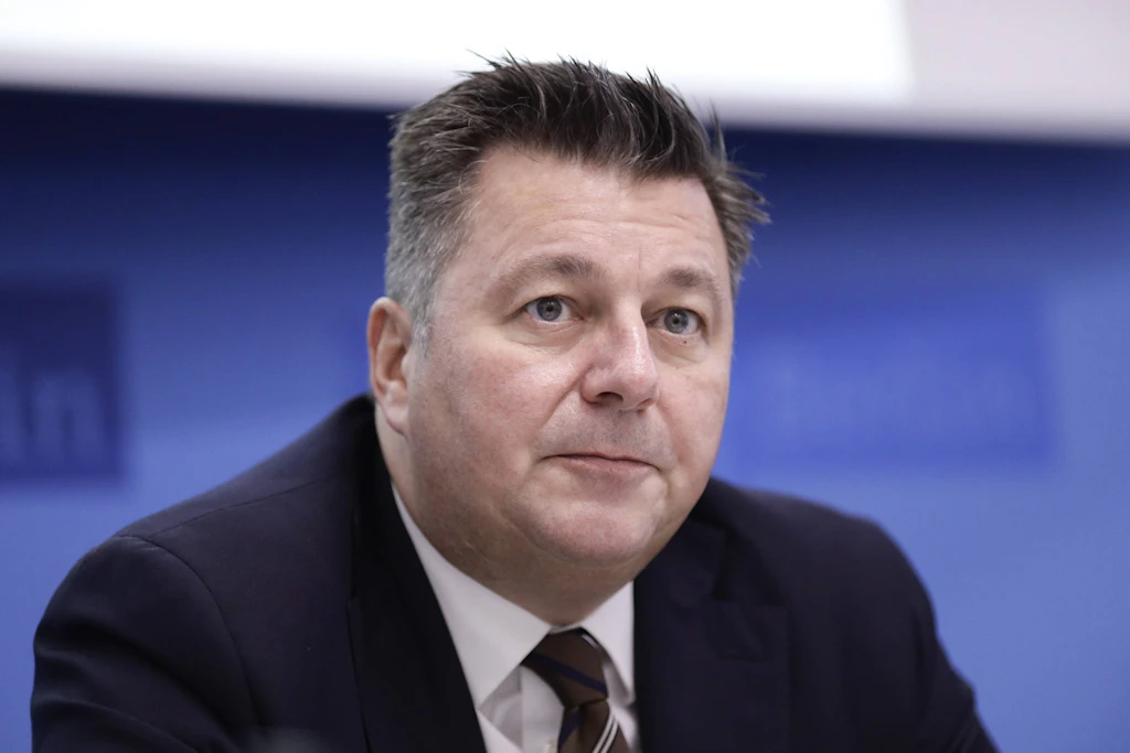 Innensenator Geisel: Lockerungen im Mai - aber veränderte Lebensweise bleibt