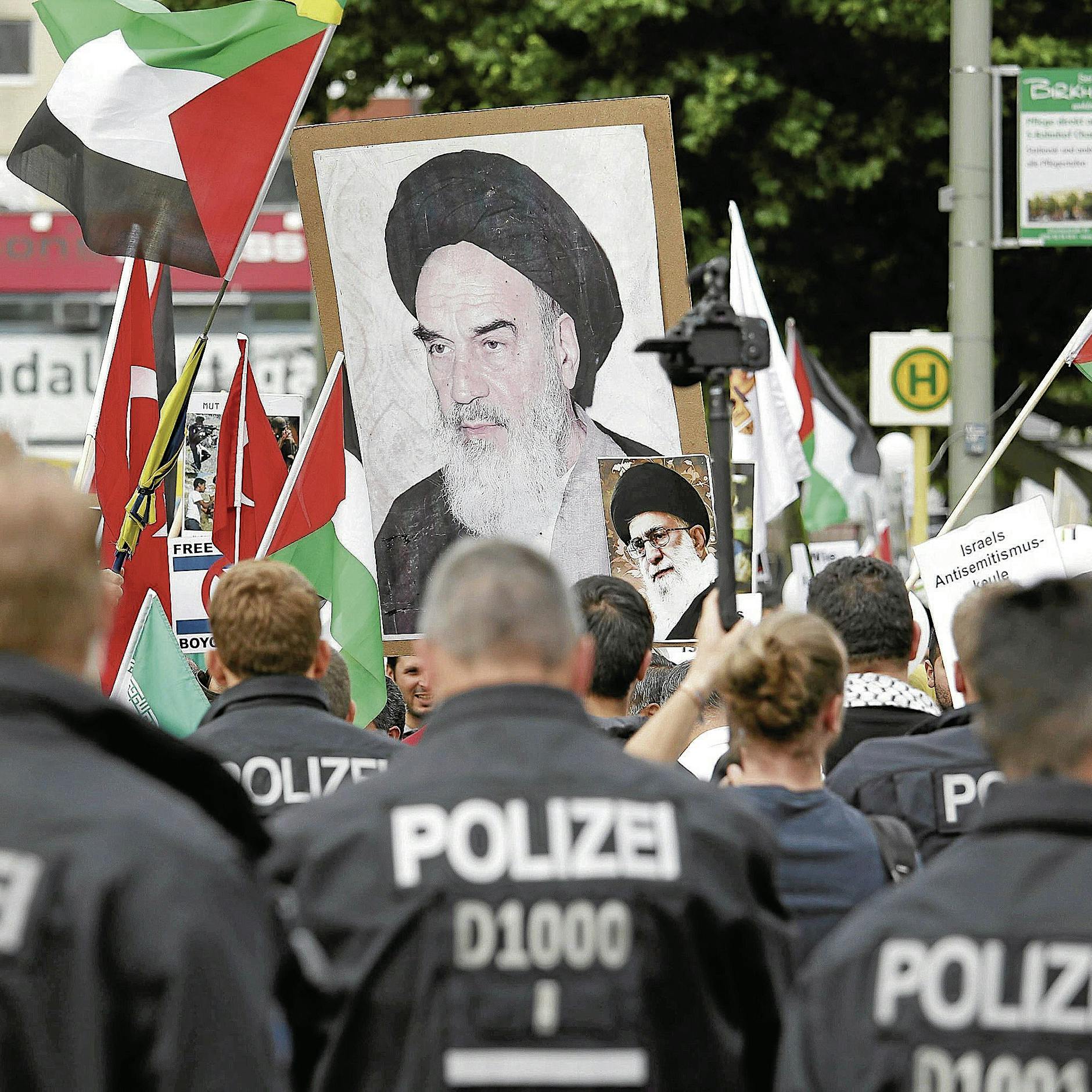 Al-Kuds-Marsch in Berlin: Die Clans, die Hisbollah und die schmutzigen Geschäfte