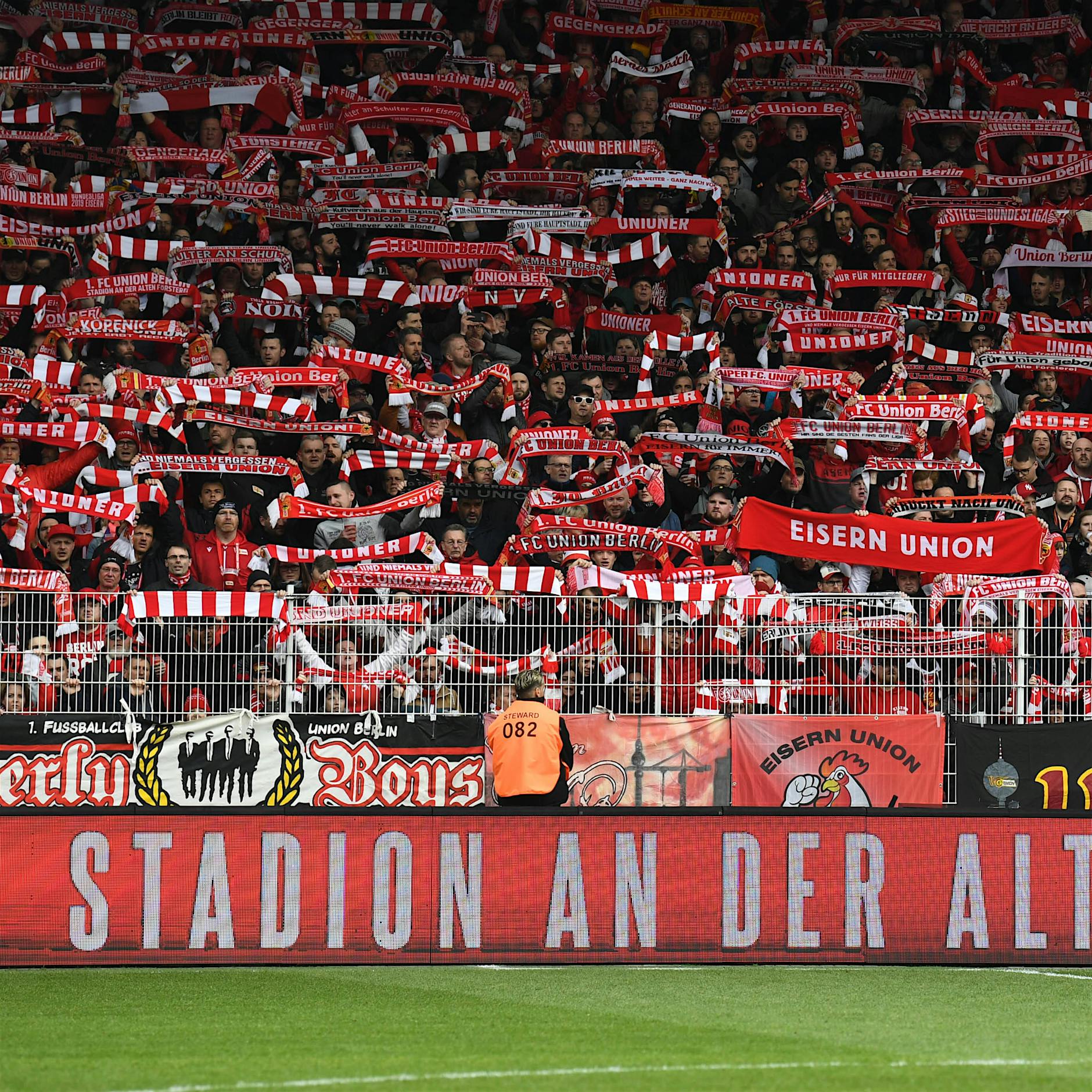 Die Unionfans wollen auf Erstattung der Dauerkarten verzichten