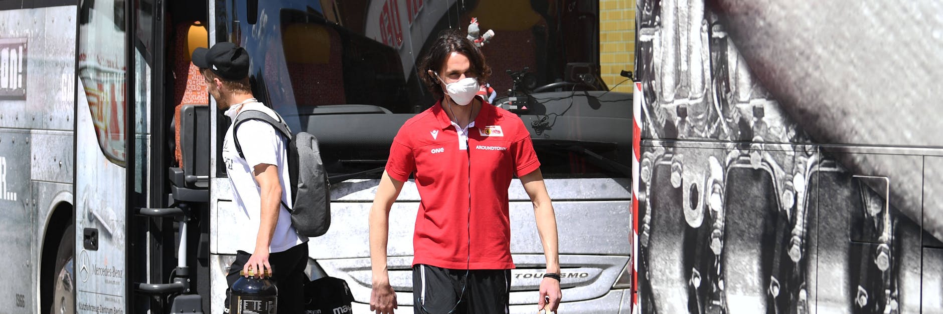 Unions Neven Subotic gehört zu den Fußballprofis, die über den Tellerrand des ommerzielen Spiels hinausblicken. 