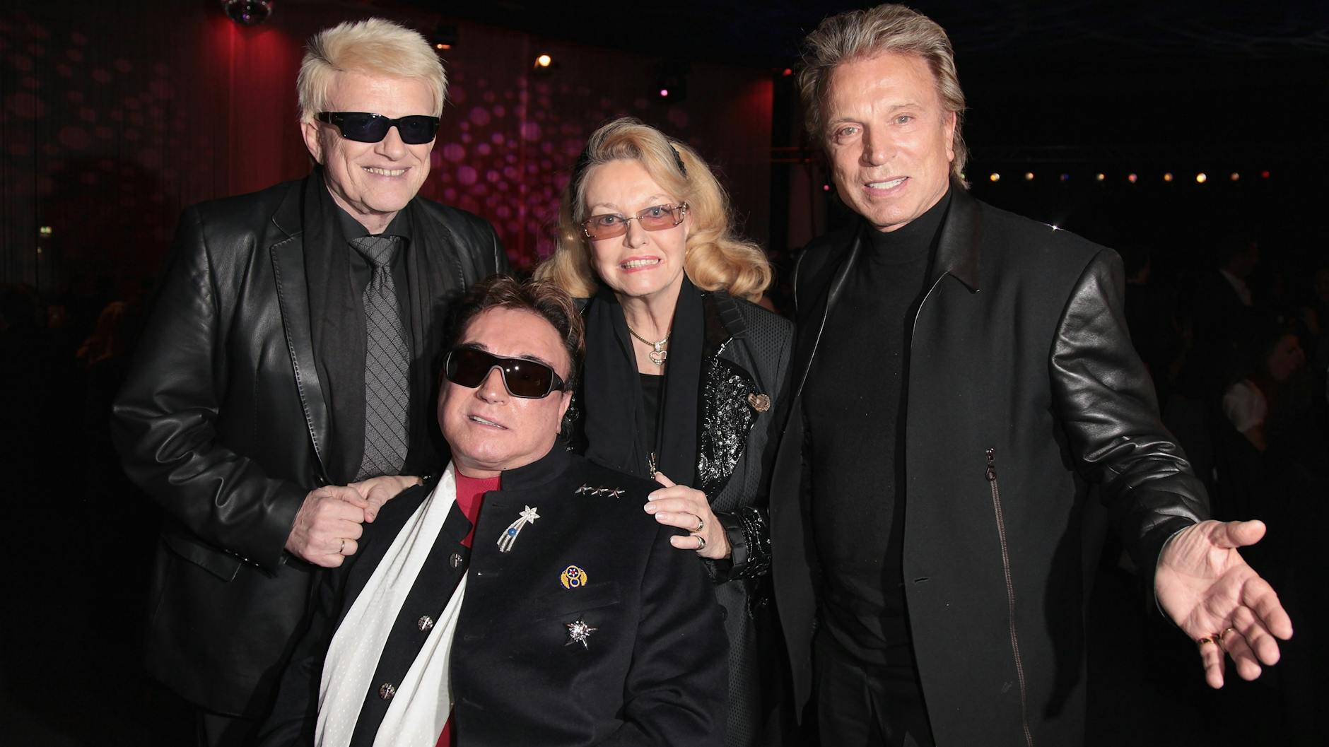 Eine enge Freundschaft verband Heino, seine Frau Hannelore, Siegfried und Roy. Dieses Foto entstand 2012 in München. 2018 feierte Heino seinen 80. Geburtstag bei Siegfried und Roy in Las Vegas.