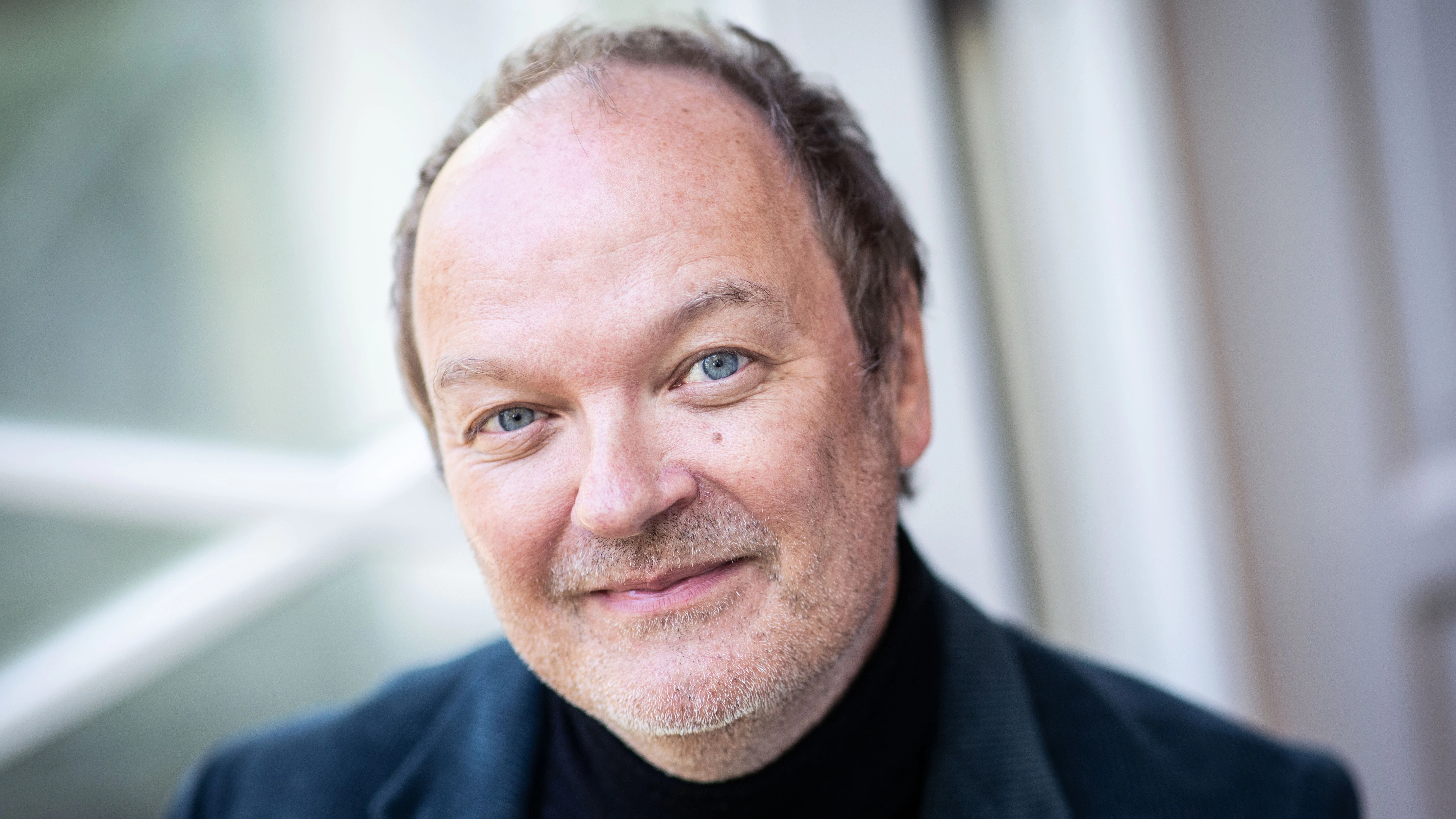 Jens Wawrczeck legt mit "Celluloid" ein spätes musikalisches Debüt vor.