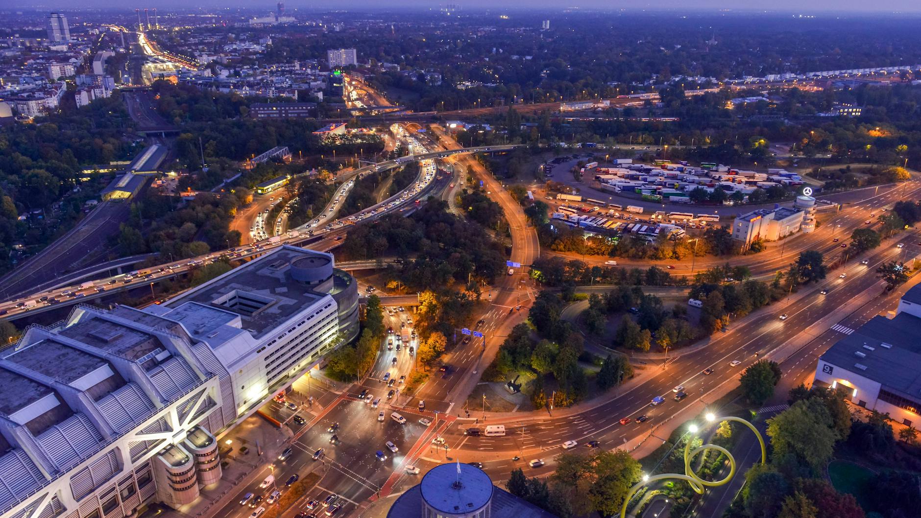 Wichtiger Verkehrsknotenpunkt: Das Dreieck Funkturm.