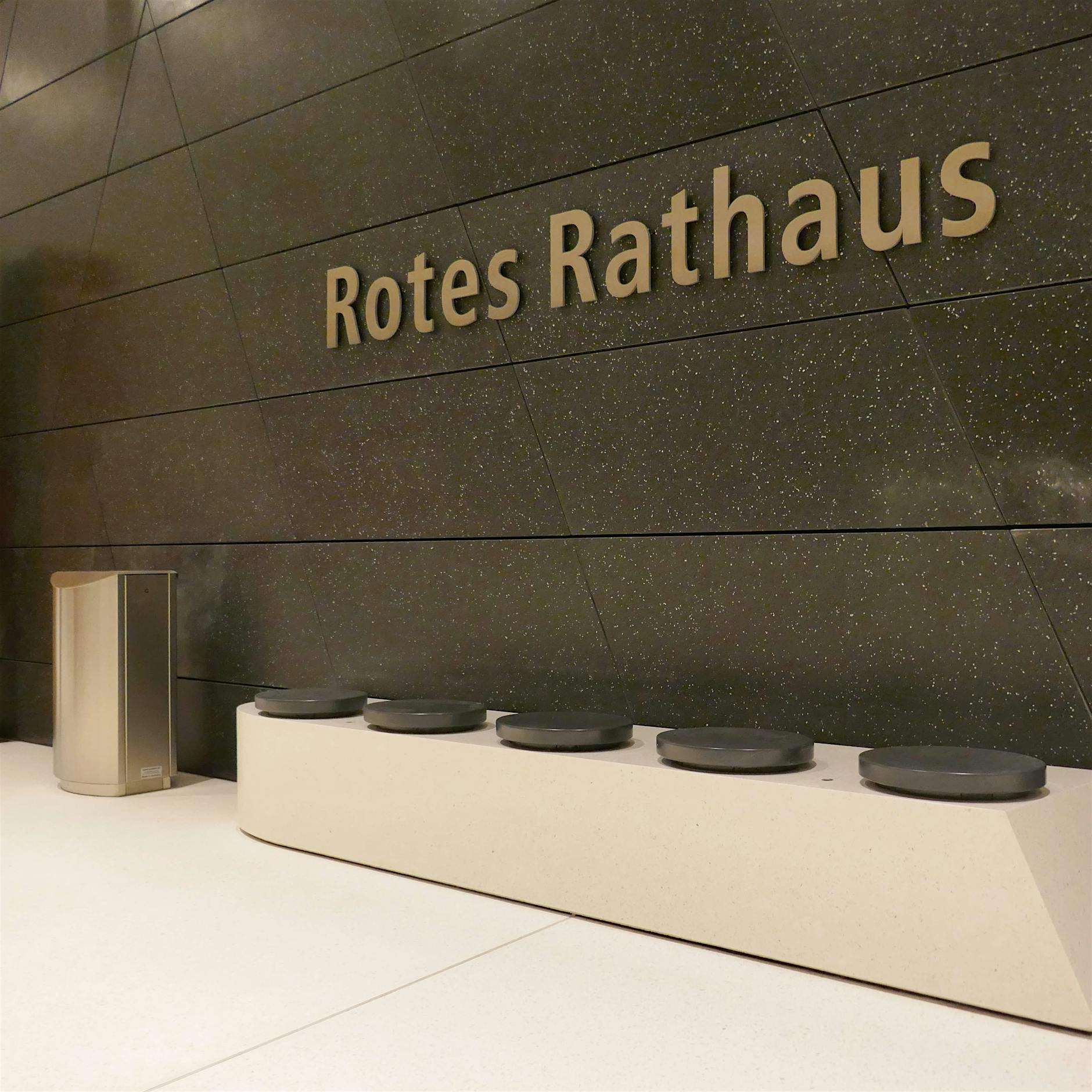 Berlin bekommt drei noble U-Bahnhöfe